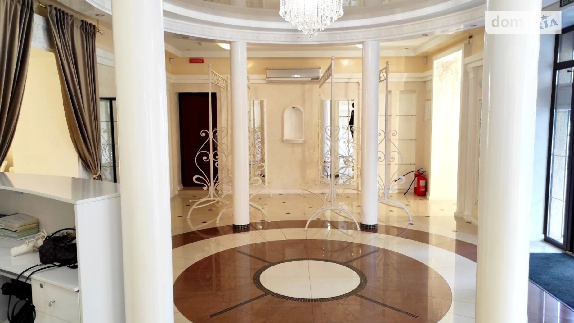 Продается офис 87.2 кв. м в бизнес-центре, цена: 120000 $ - фото 4