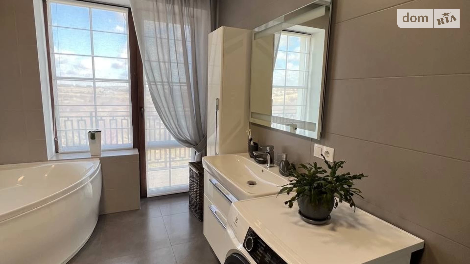 Продается часть дома 156 кв. м с бассейном, цена: 165000 $ - фото 5