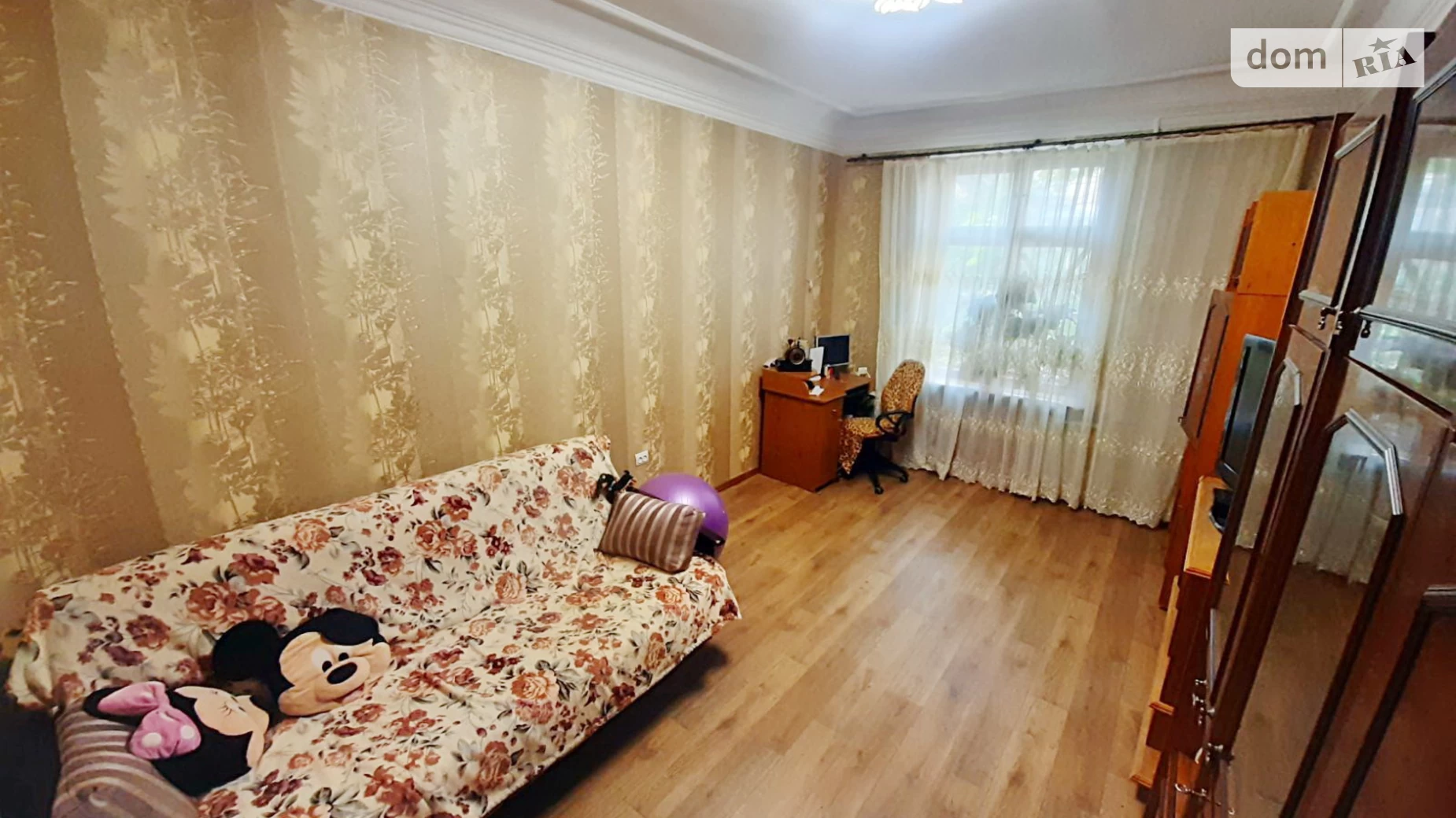 Продається 2-кімнатна квартира 58 кв. м у Одесі, вул. Єврейська, 36