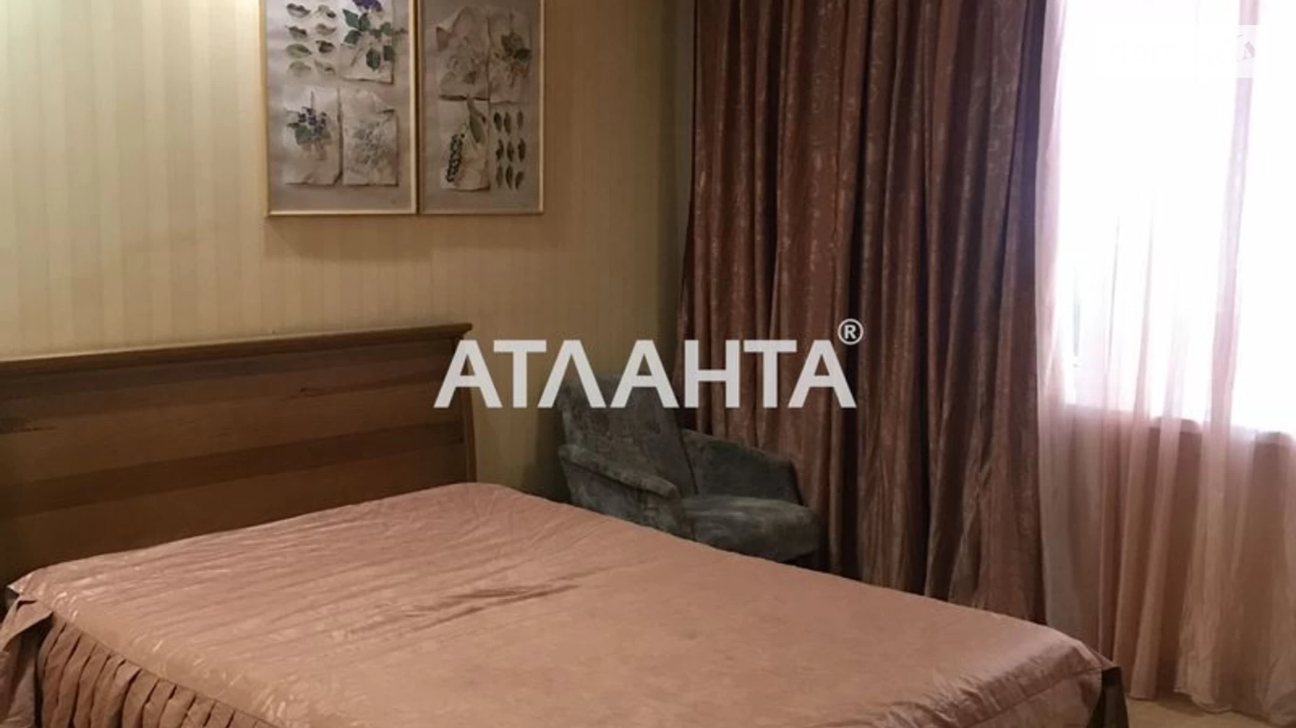 Продается 2-комнатная квартира 55.4 кв. м в Одессе, просп. Добровольского