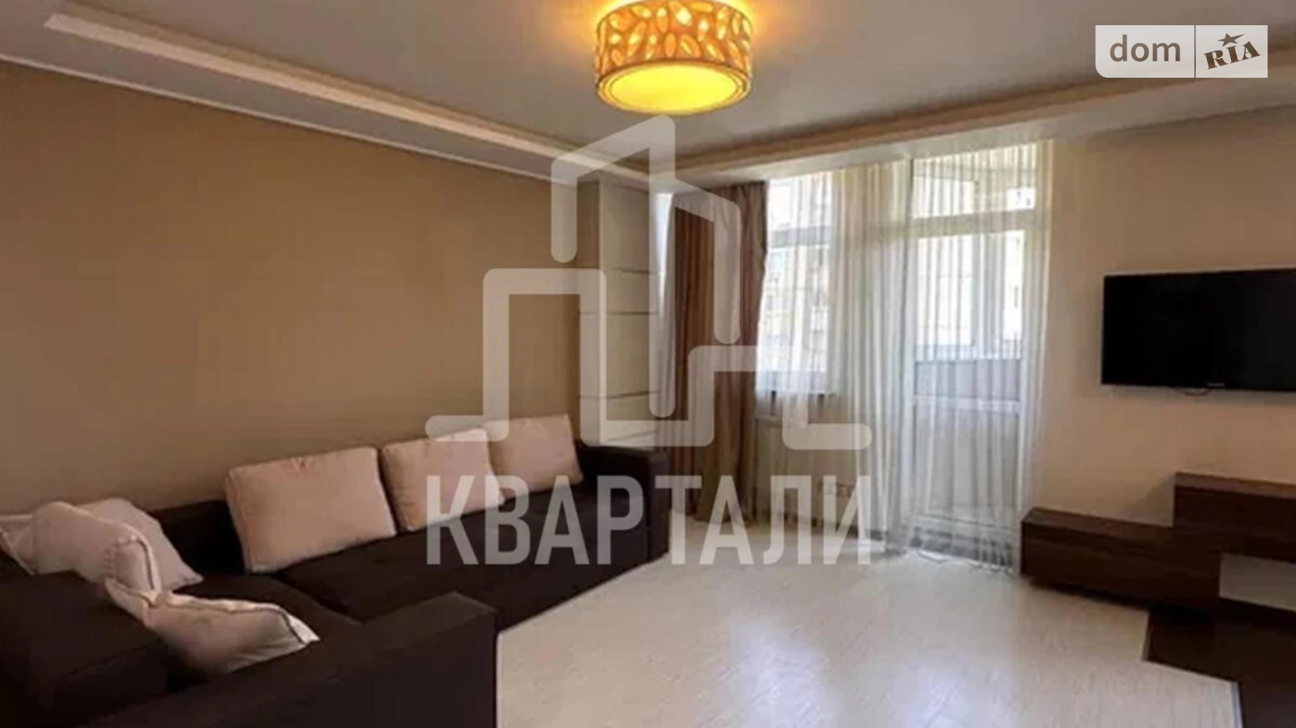 Продается 1-комнатная квартира 45.2 кв. м в Киеве, ул. Федора Эрнста, 16В