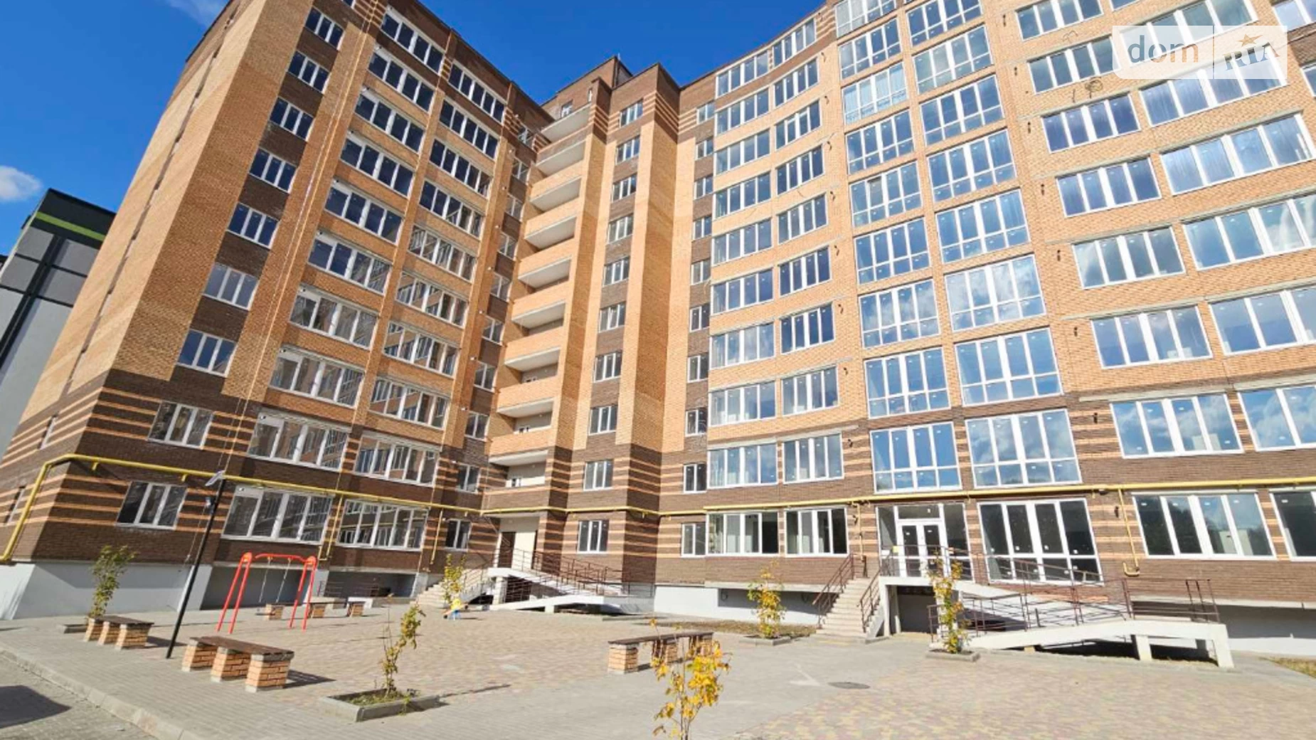 Продается 3-комнатная квартира 95.2 кв. м в Хмельницком, Старокостянтиновское шоссе