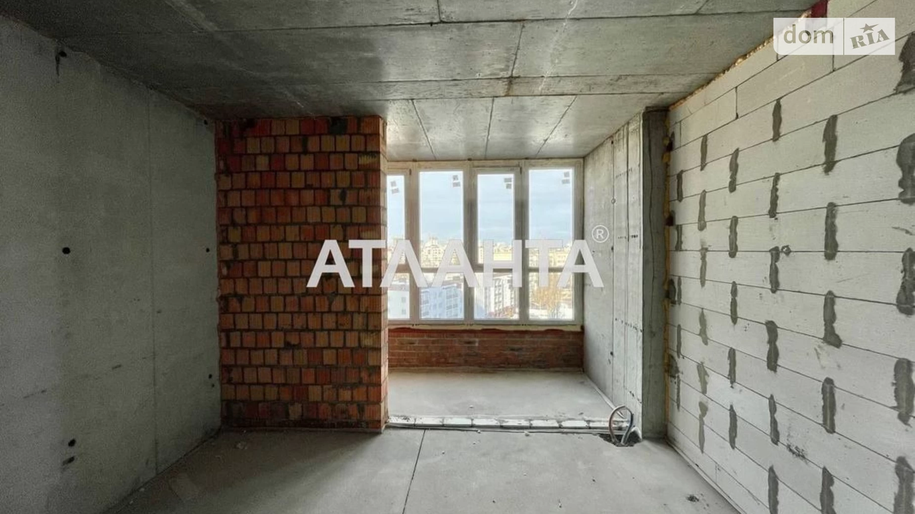Продается 1-комнатная квартира 54.95 кв. м в Одессе, ул. Ивана Франко