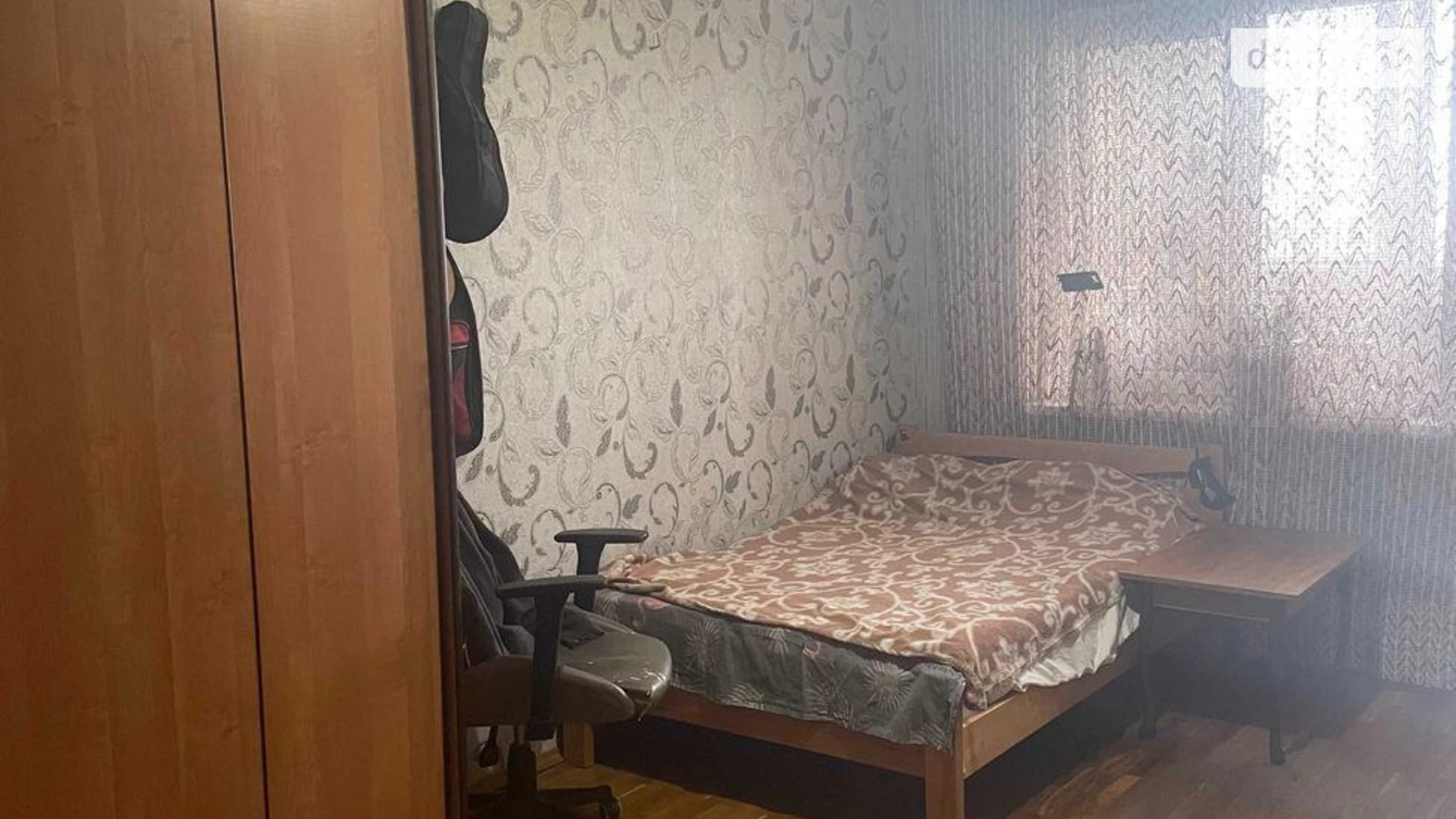 Продается 3-комнатная квартира 75 кв. м в Киеве, ул. Озерная, 24