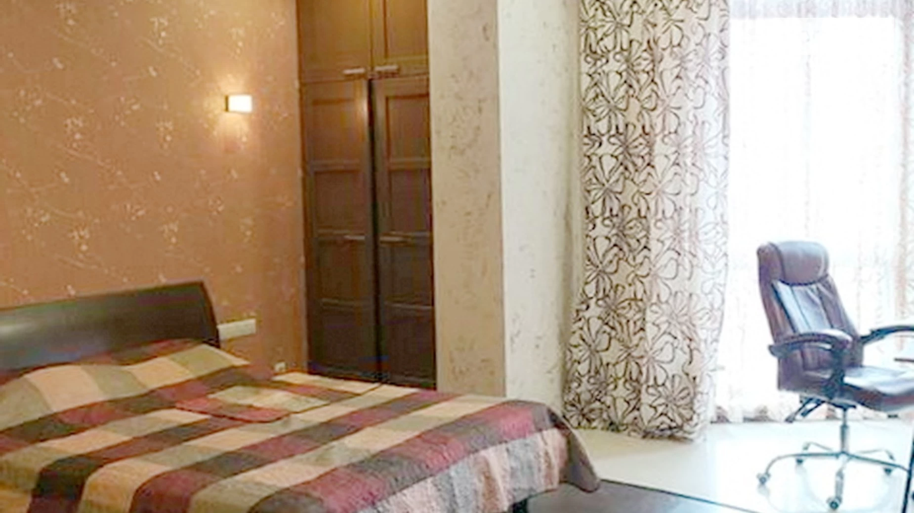 Продается 2-комнатная квартира 69 кв. м в, цена: 129900 $ - фото 4