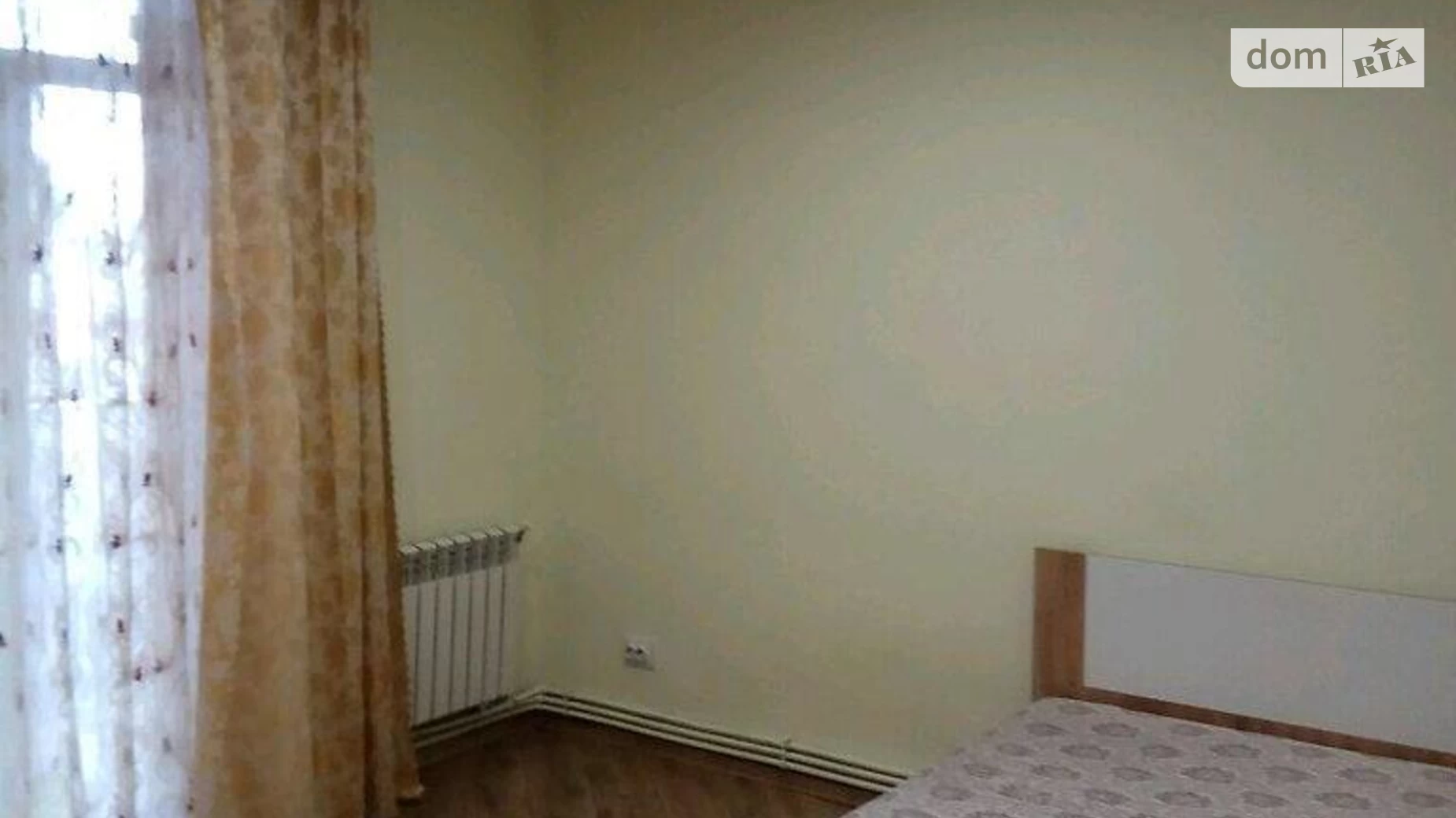Продается 1-комнатная квартира 34 кв. м в Львове, ул. Городницкая, 47