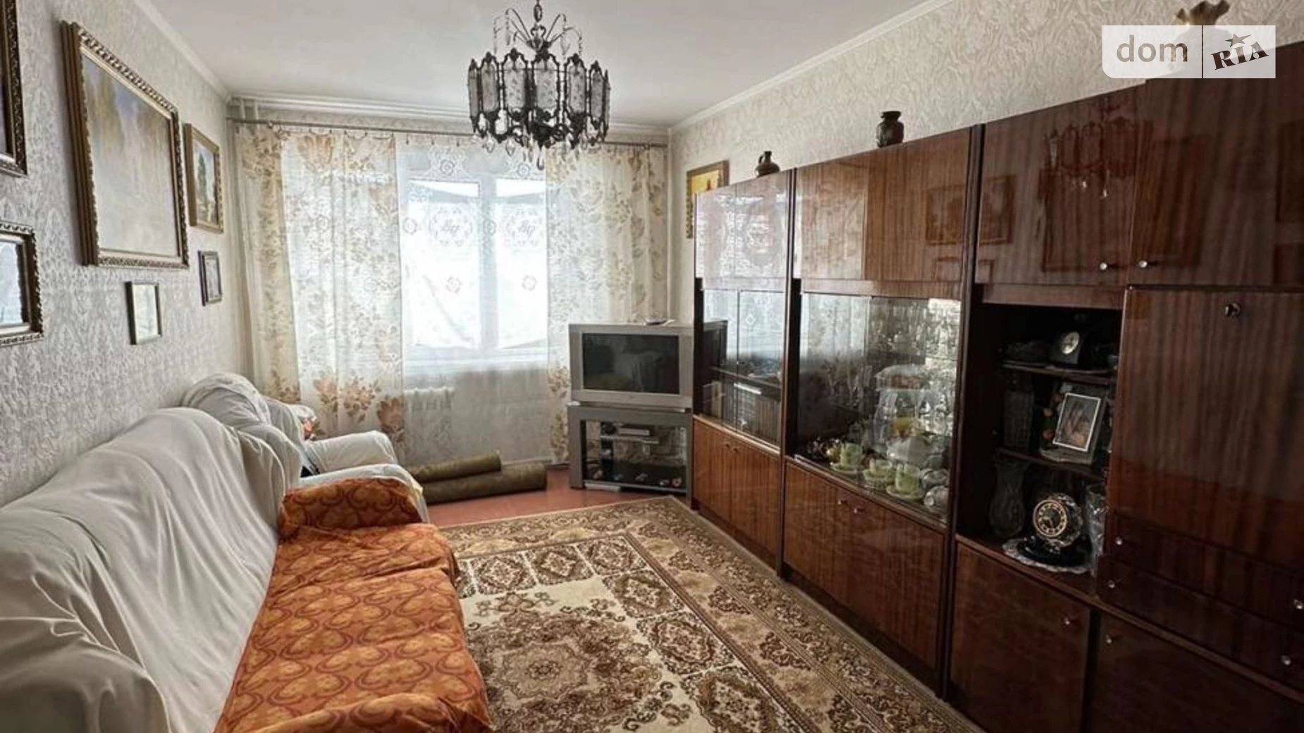 Продается 3-комнатная квартира 60 кв. м в Хмельницком