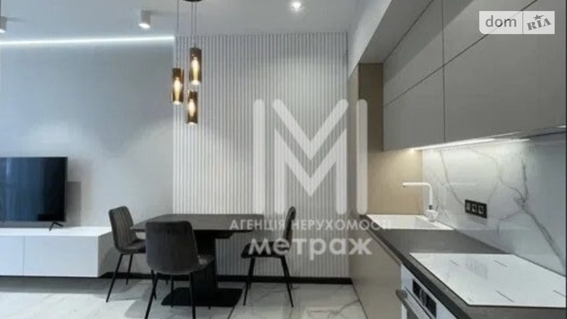 Продается 2-комнатная квартира 50 кв. м в Харькове, ул. Дмитрия Антоненко(Минская), 49