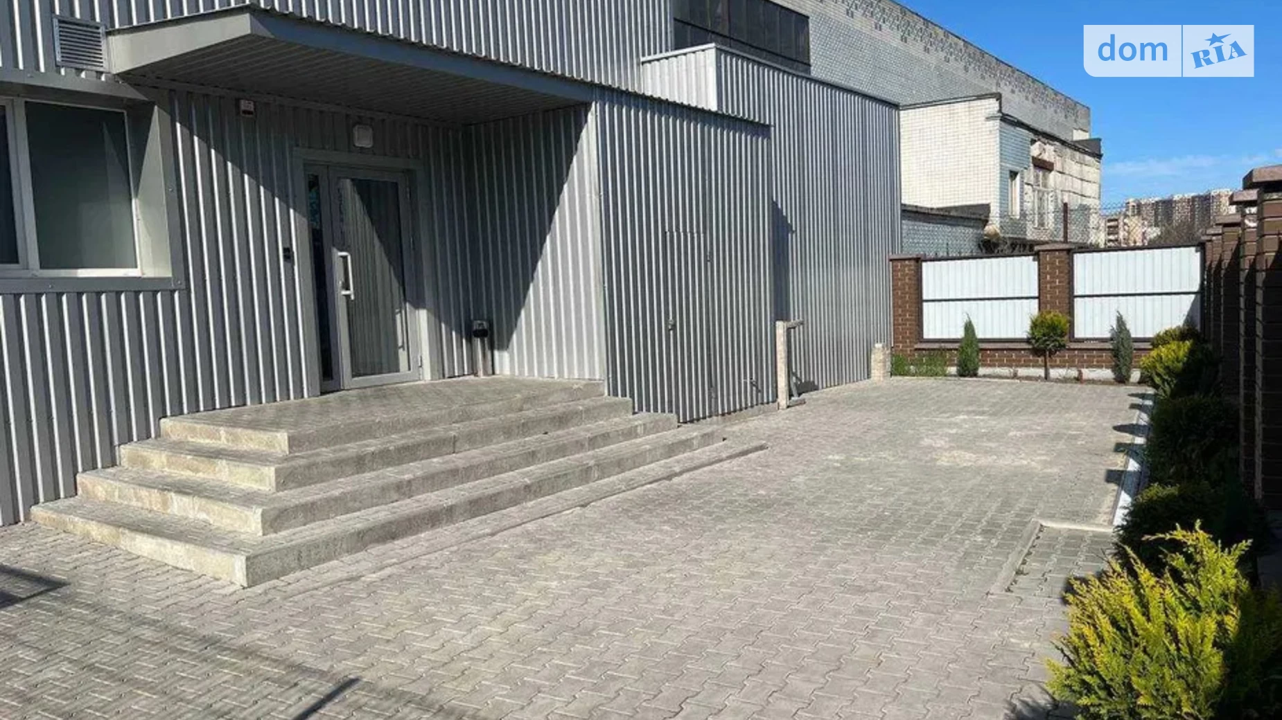 Здається в оренду приміщення вільного призначення 218 кв. м в 3-поверховій будівлі, цена: 763 $ - фото 4