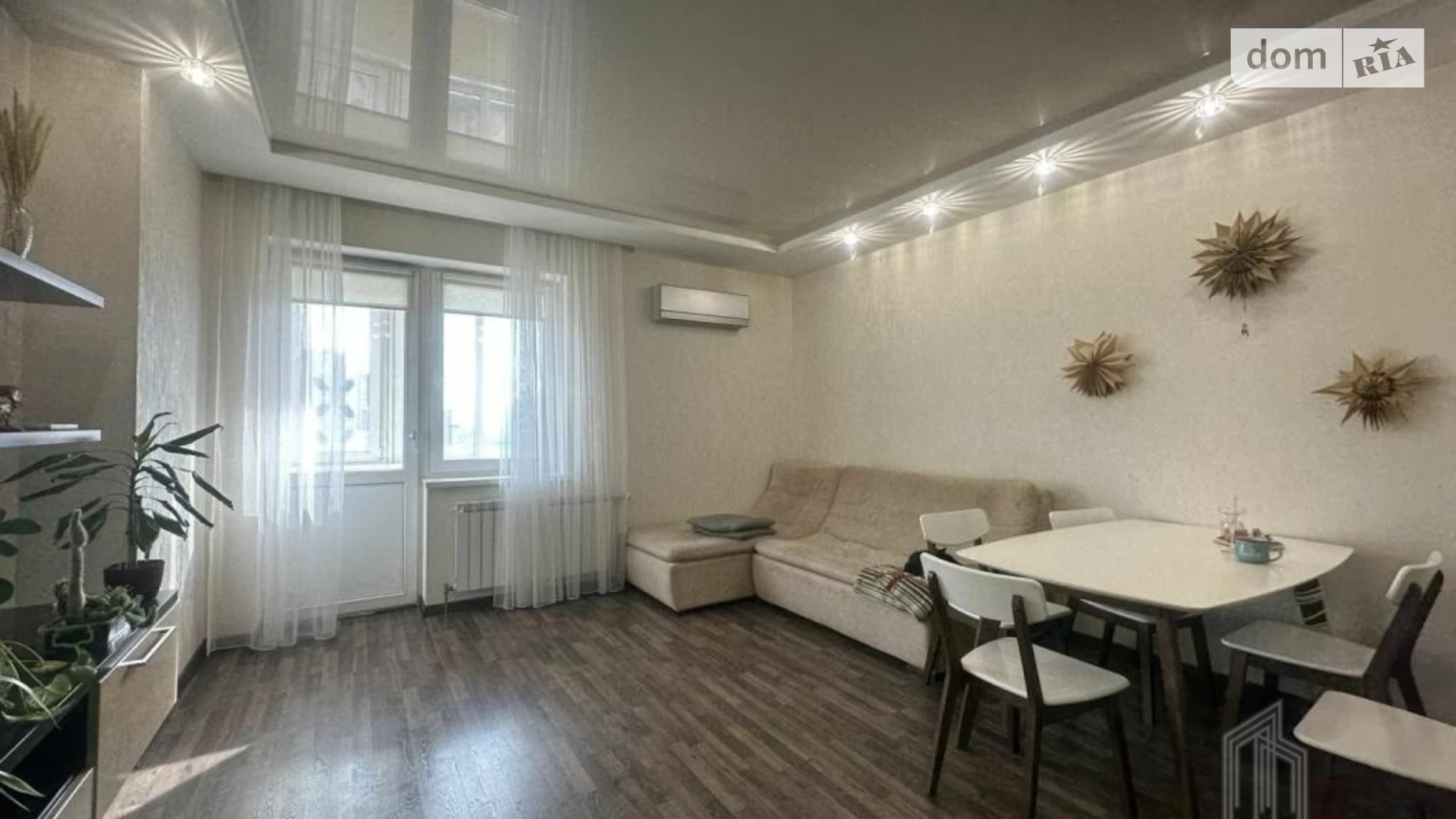 Продается 2-комнатная квартира 114 кв. м в Киеве, просп. Петра Григоренко, 23