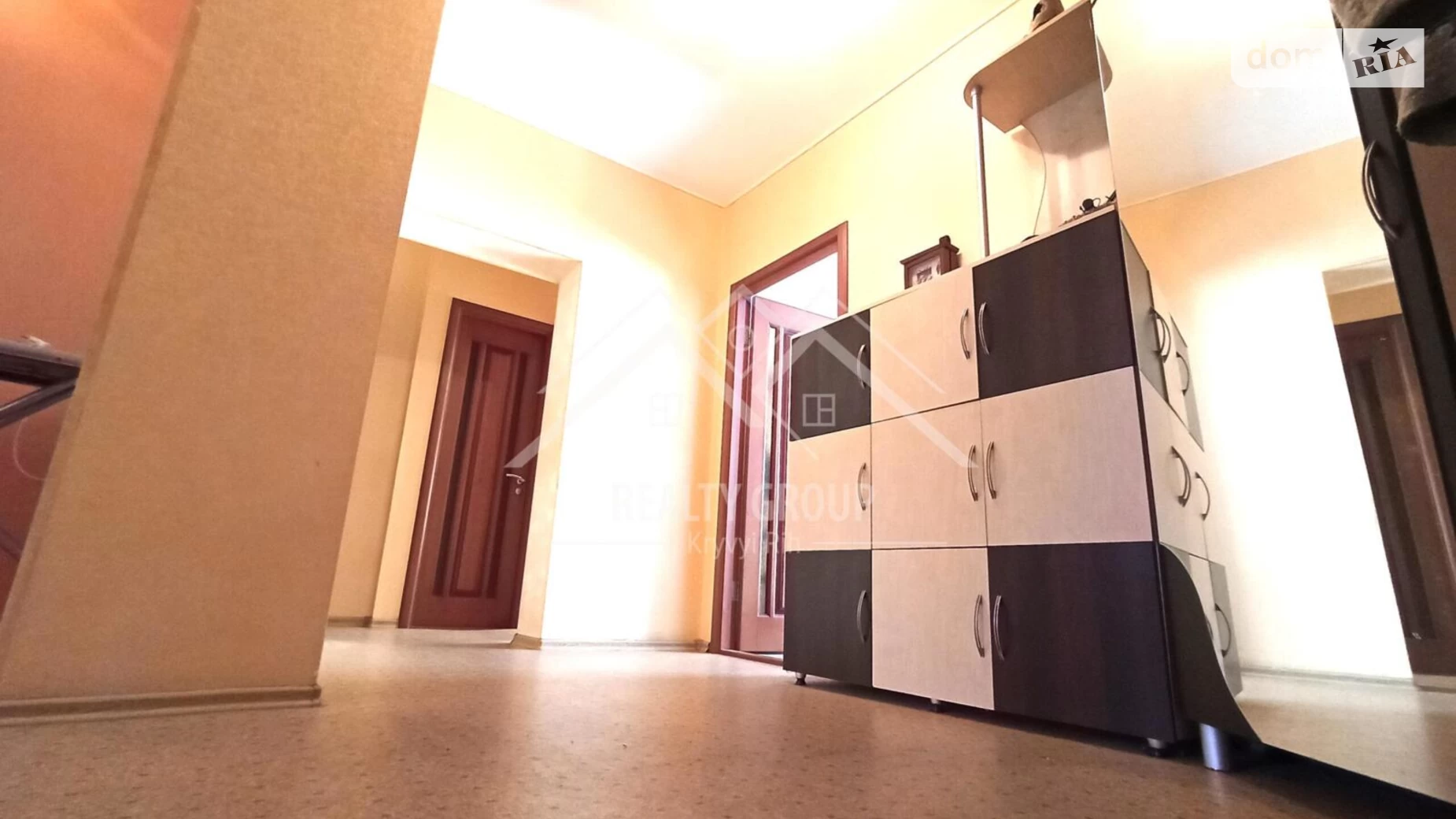 Продається 3-кімнатна квартира 66.1 кв. м у Кривому Розі, вул. Галатова, 13 - фото 2