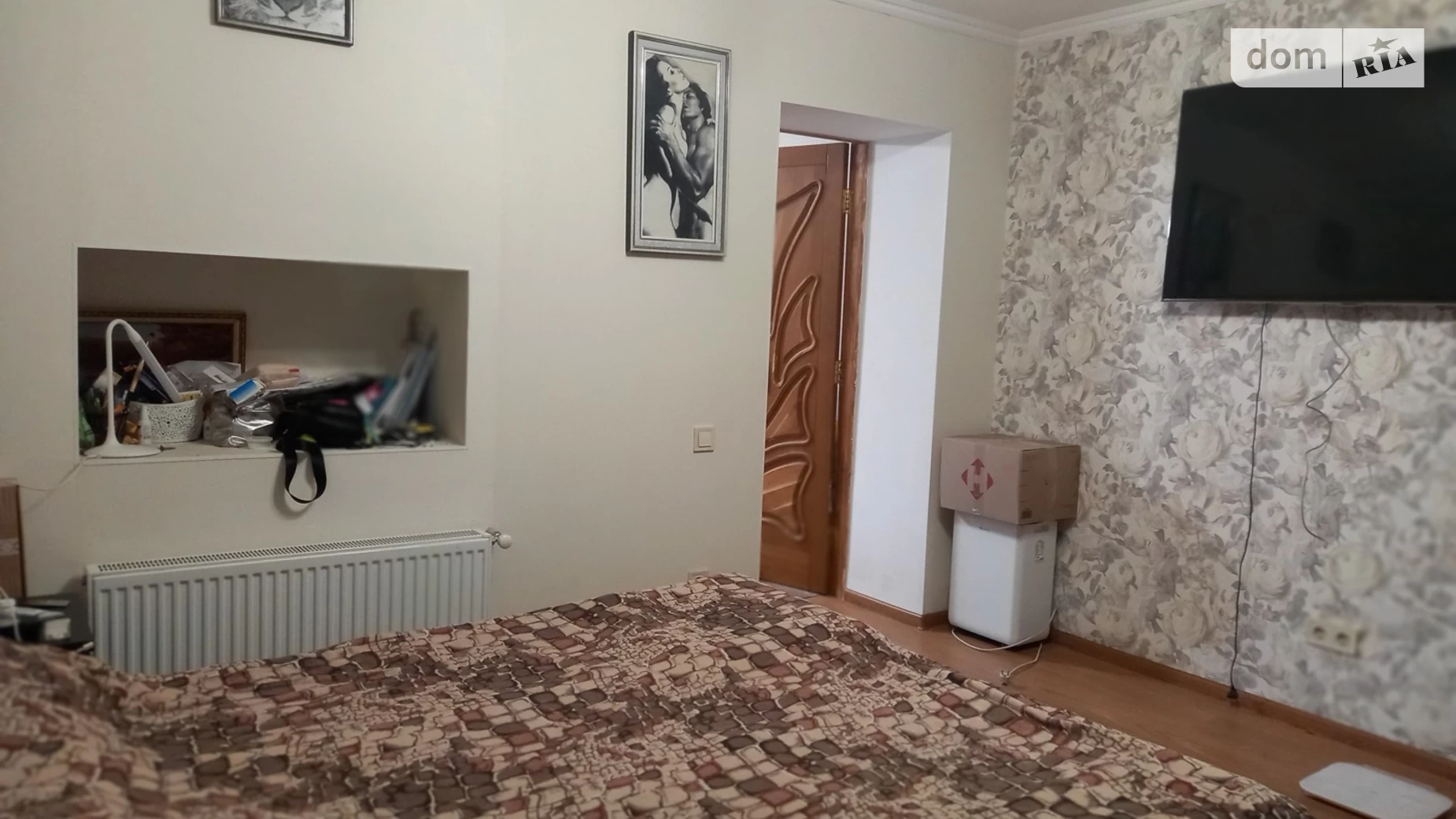 Продается 2-комнатная квартира 114.2 кв. м в Одессе, ул. Атамана Чепиги