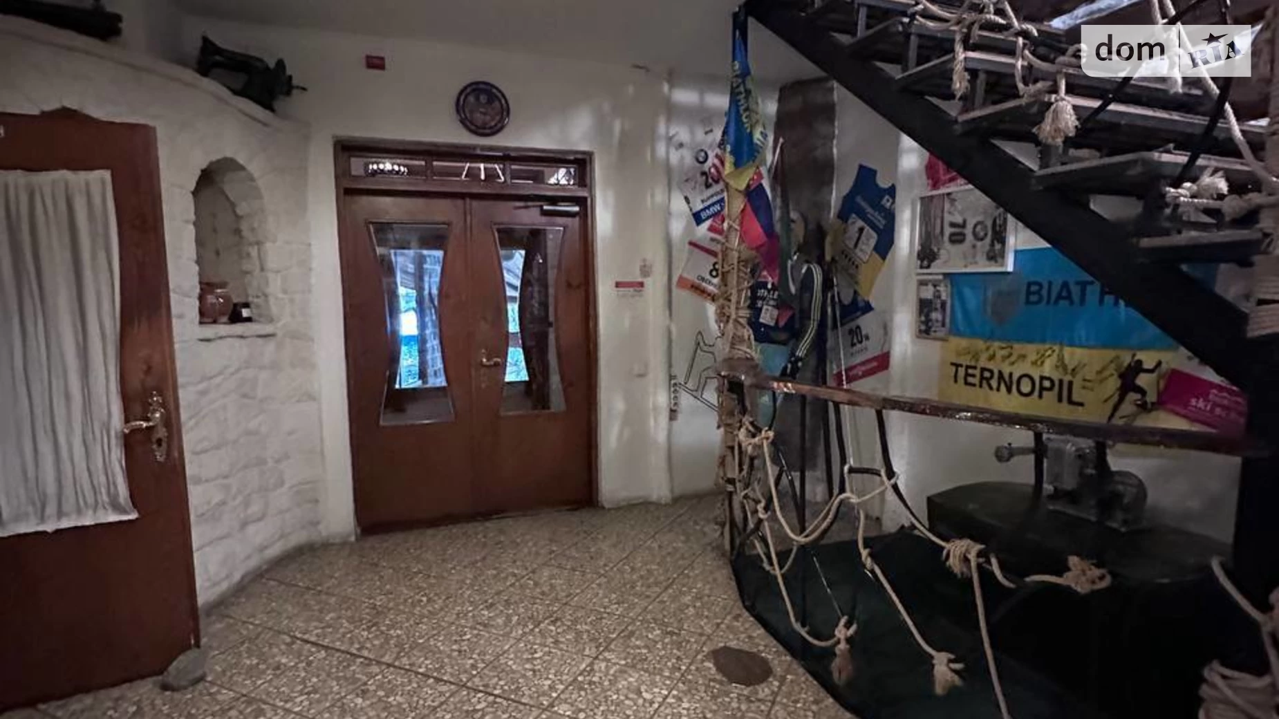 Продается объект сферы услуг 652 кв. м в 3-этажном здании, цена: 1500000 $ - фото 5