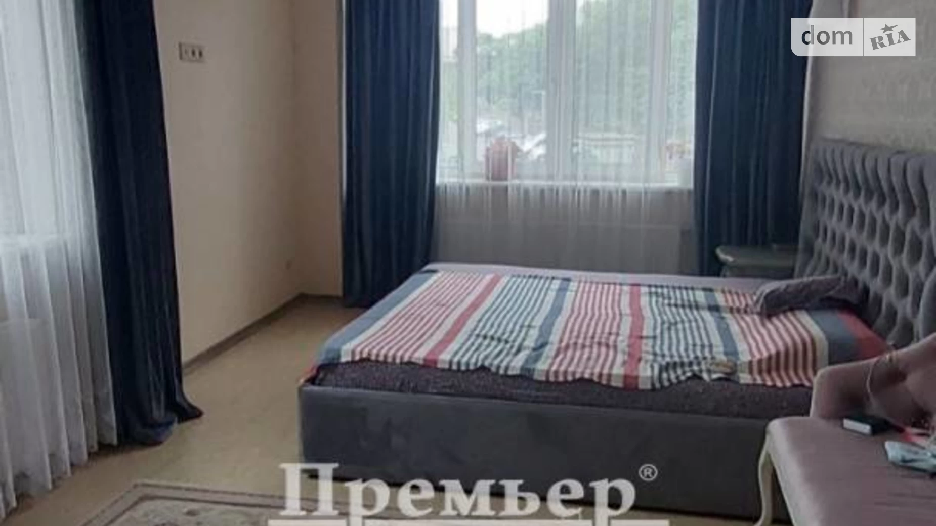 Продается 2-комнатная квартира 90 кв. м в Одессе, ул. Дюковская
