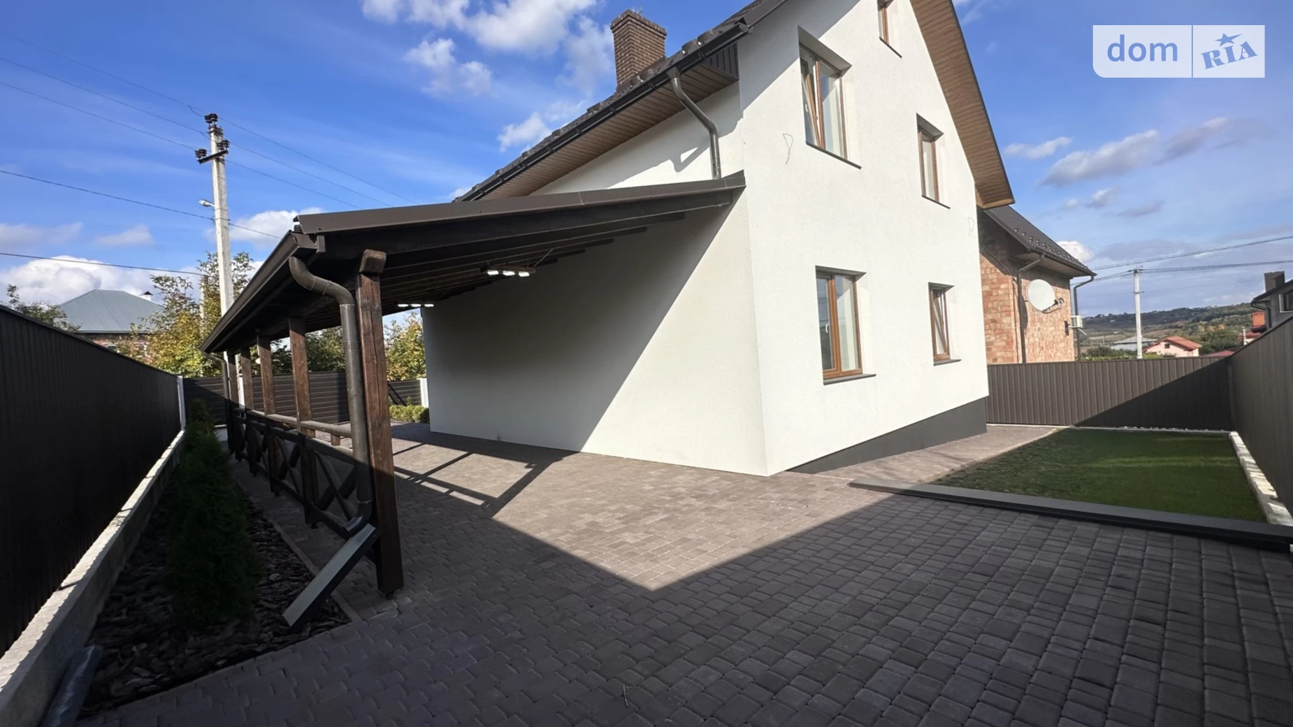 Продается дом на 2 этажа 161 кв. м с участком, цена: 137000 $ - фото 2