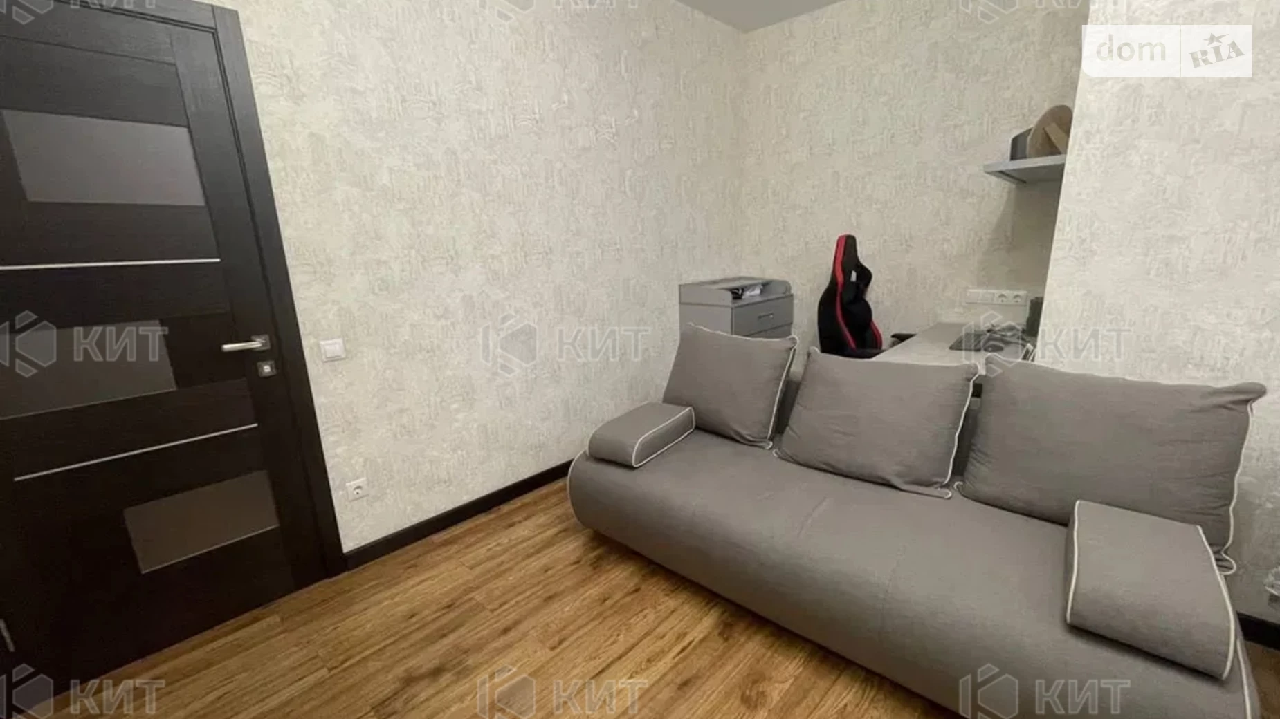 Продается 1-комнатная квартира 41 кв. м в Харькове, ул. Большая Панасовская, 76Б