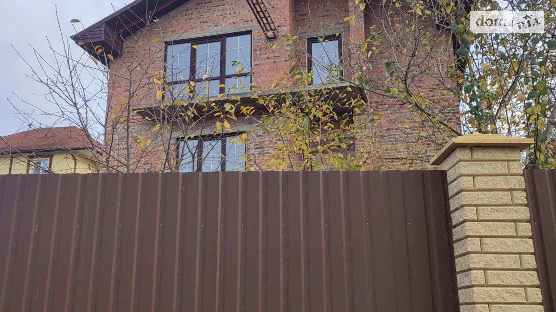 Продается дом на 2 этажа 231 кв. м с бассейном, цена: 77000 $ - фото 3
