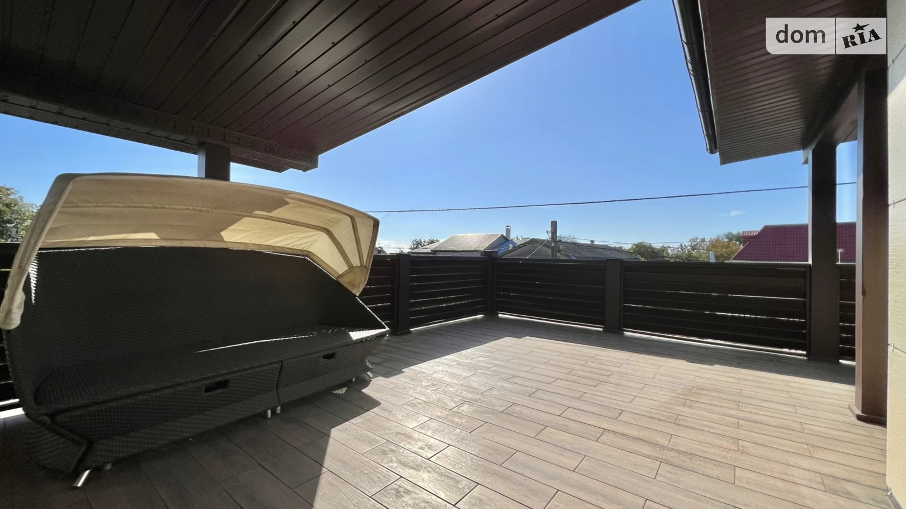 Продається будинок 2 поверховий 300 кв. м з гаражем, цена: 220000 $ - фото 2