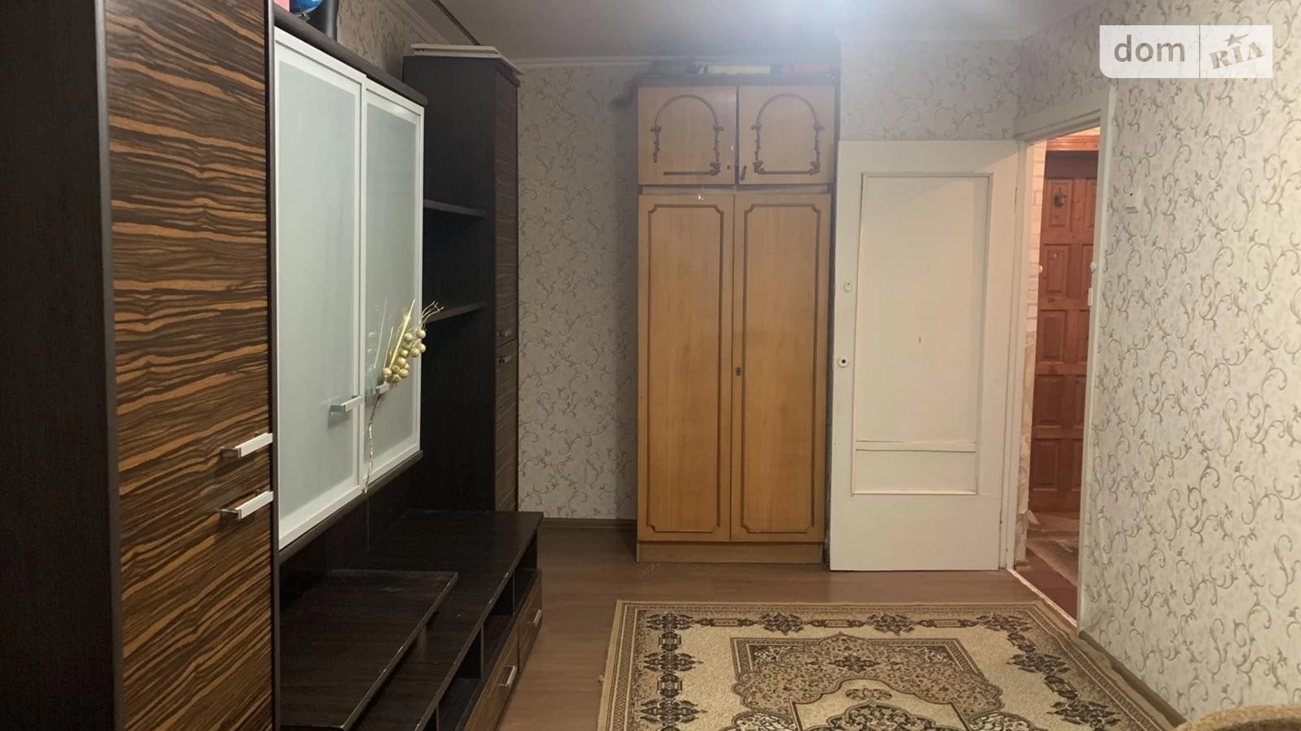 Продається 1-кімнатна квартира 34 кв. м у Чернівцях, вул. Руська, 226Б