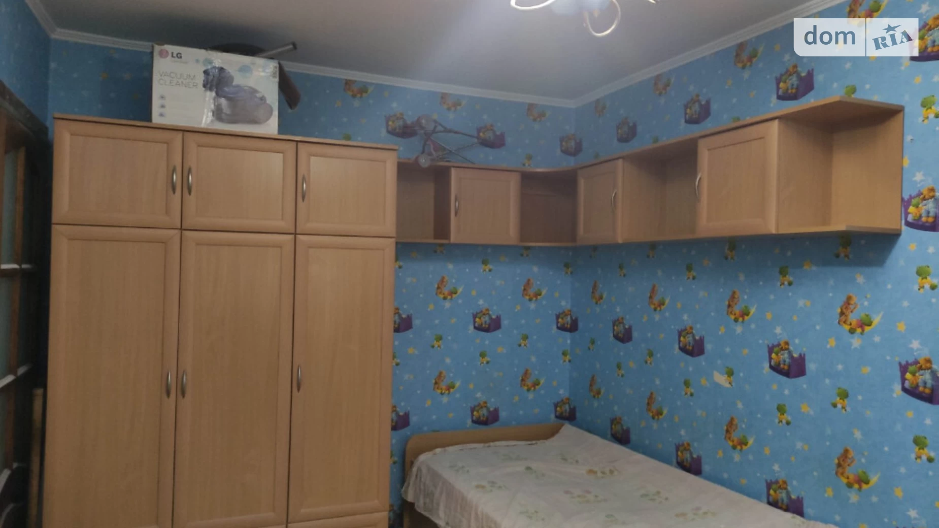Продается 3-комнатная квартира 77 кв. м в Гостомеле, ул. Свято-Покровская, 57 - фото 3