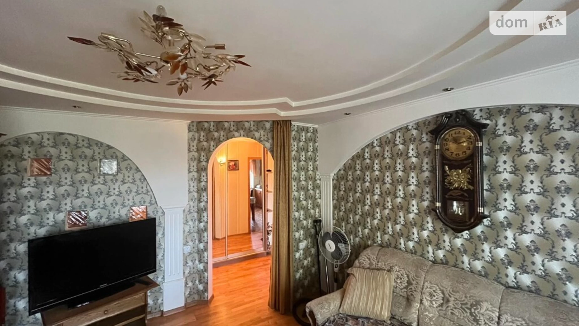 Продается 3-комнатная квартира 68 кв. м в Полтаве, цена: 75000 $ - фото 2
