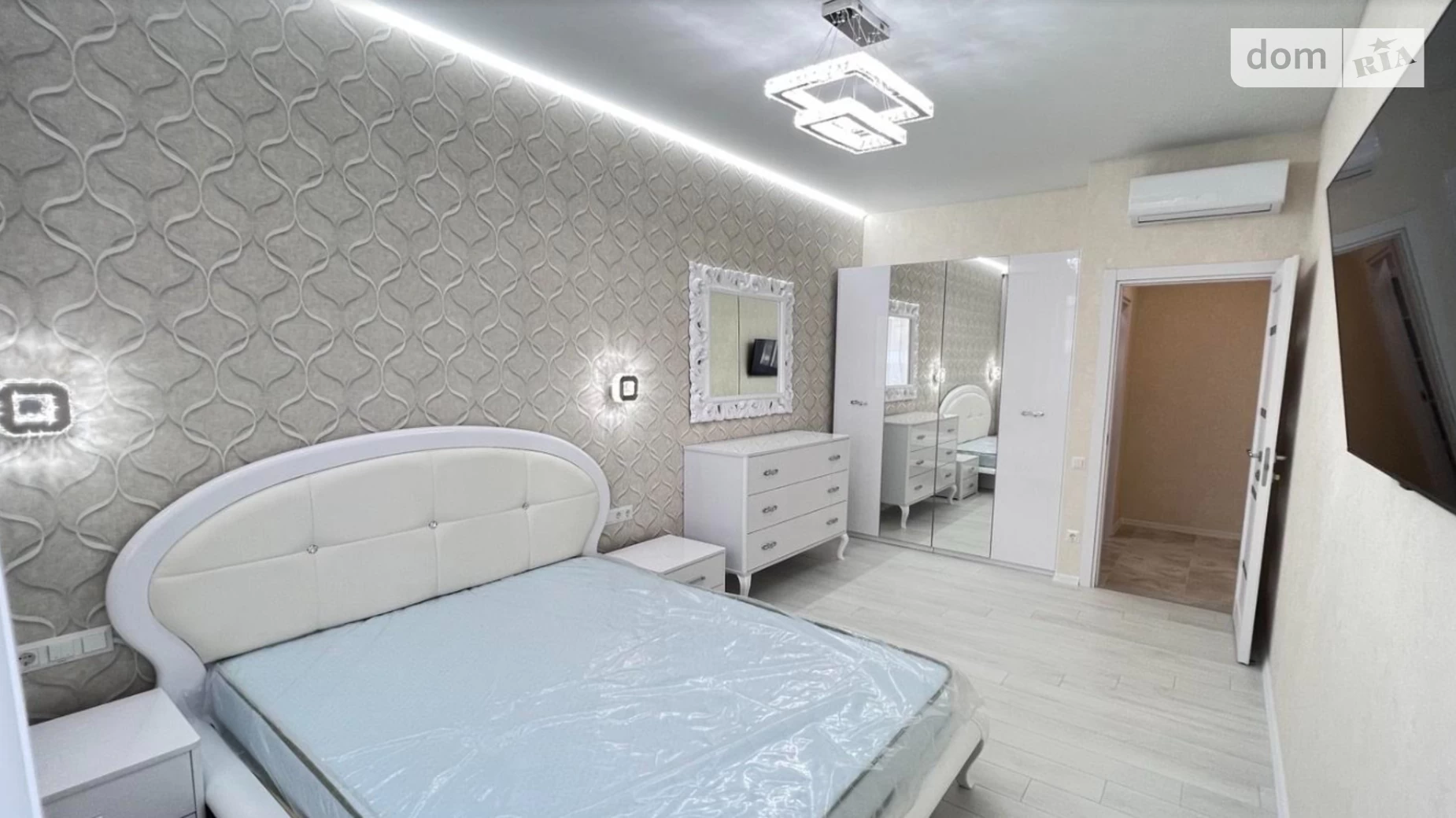 Продается 2-комнатная квартира 64 кв. м в Одессе, ул. Генуэзская, 1 корпус 3 - фото 4