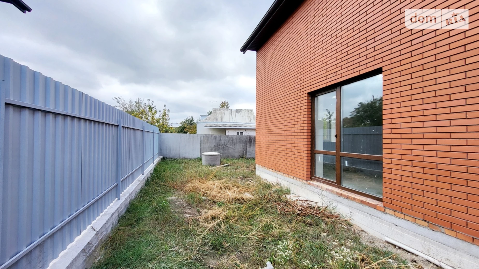 Продается дом на 2 этажа 123 кв. м с камином, цена: 82000 $ - фото 2