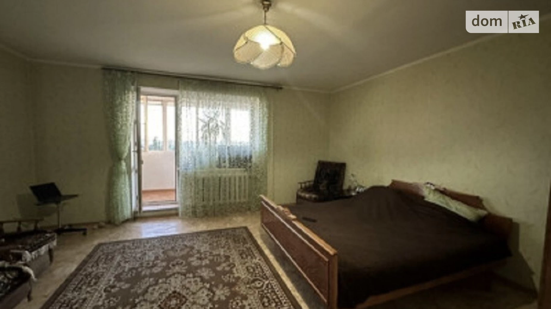 Продается 1-комнатная квартира 49 кв. м в Одессе, ул. Сергея Ядова, 28