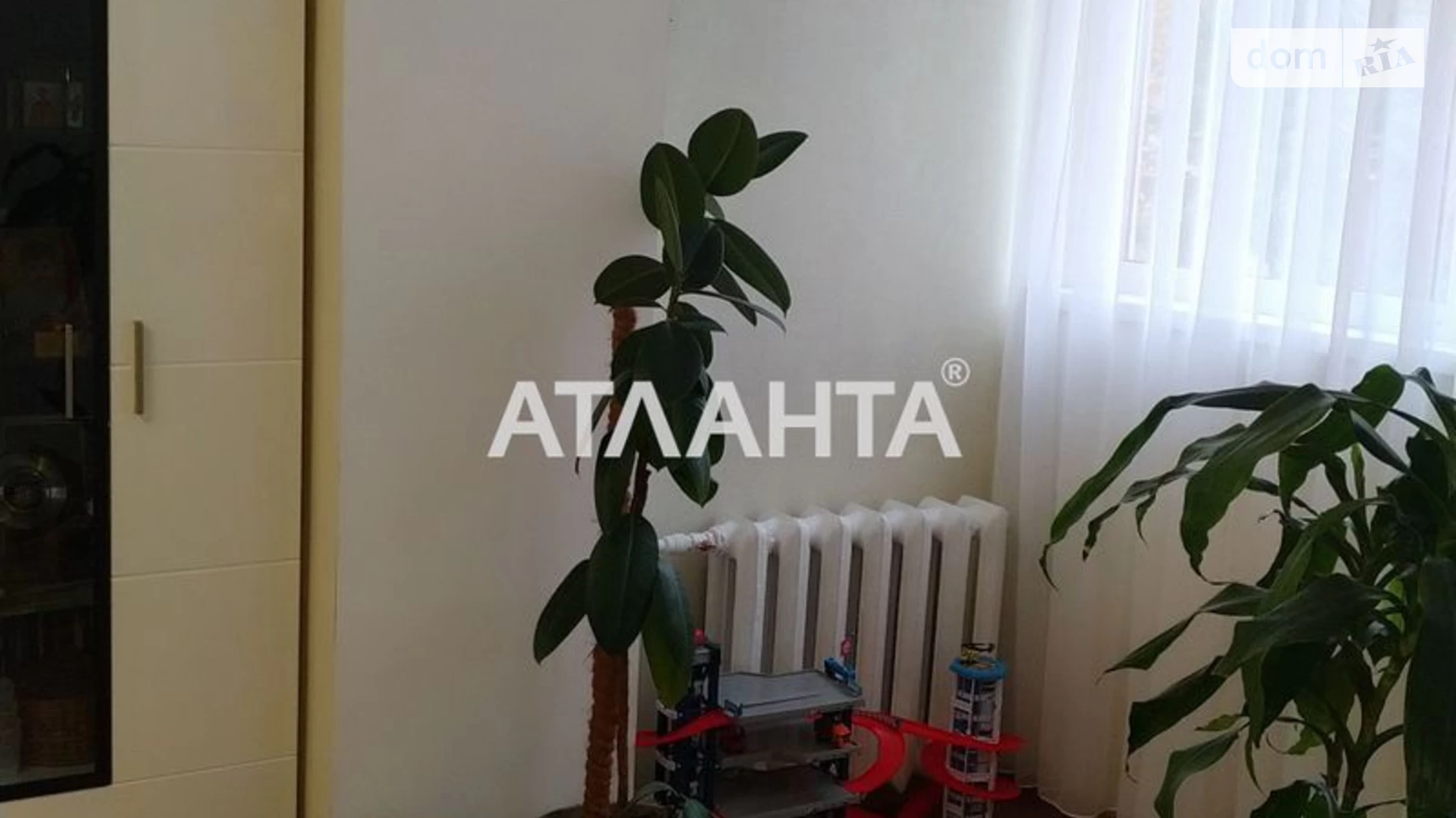 Продается 2-комнатная квартира 57.3 кв. м в Одессе, ул. Палия Семена, 113