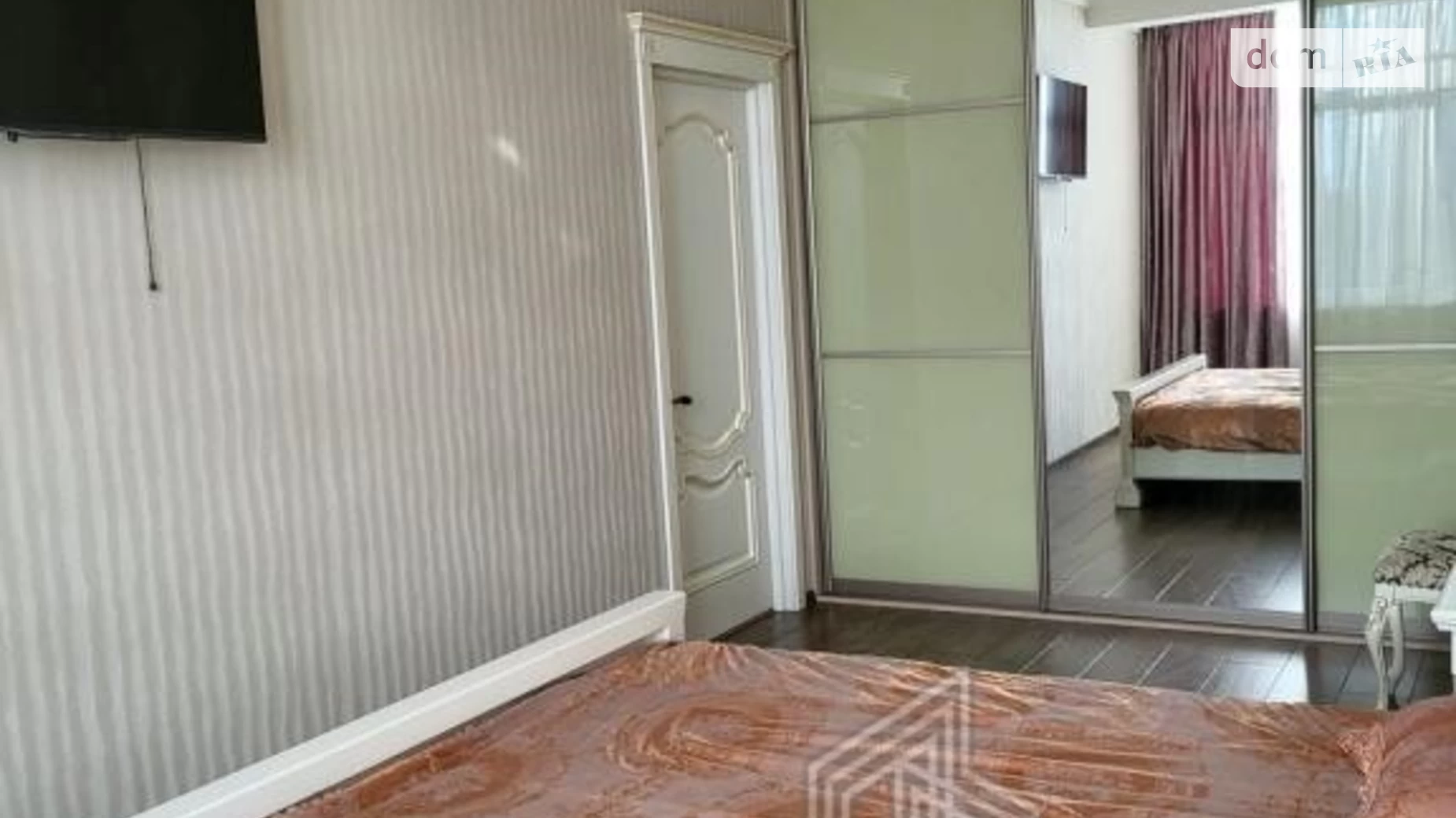 Продается 2-комнатная квартира 68 кв. м в Киеве, ул. Коновальца Евгения, 44А - фото 3