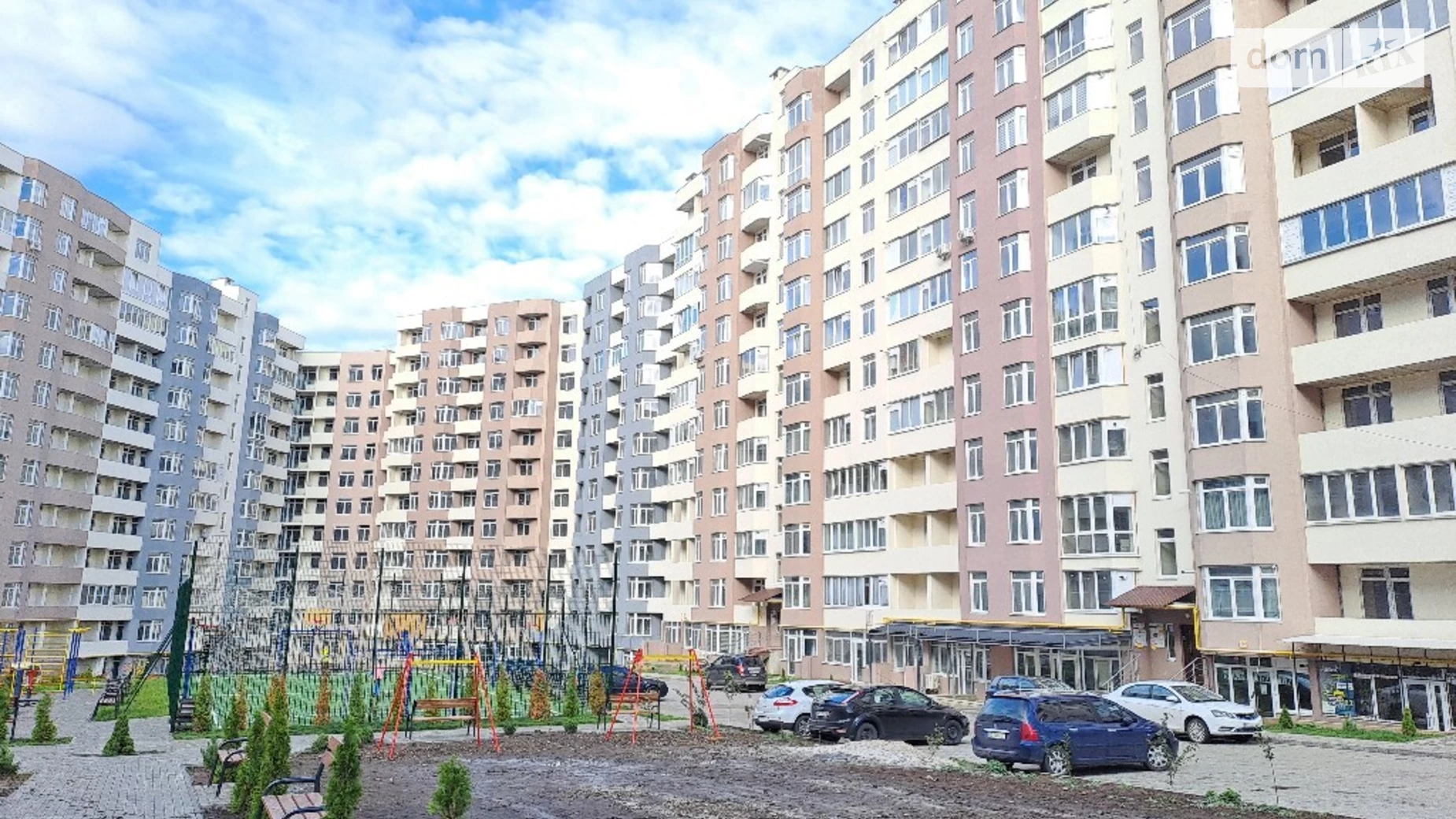 2-комнатная квартира 69 кв. м в Тернополе, ул. Киевская