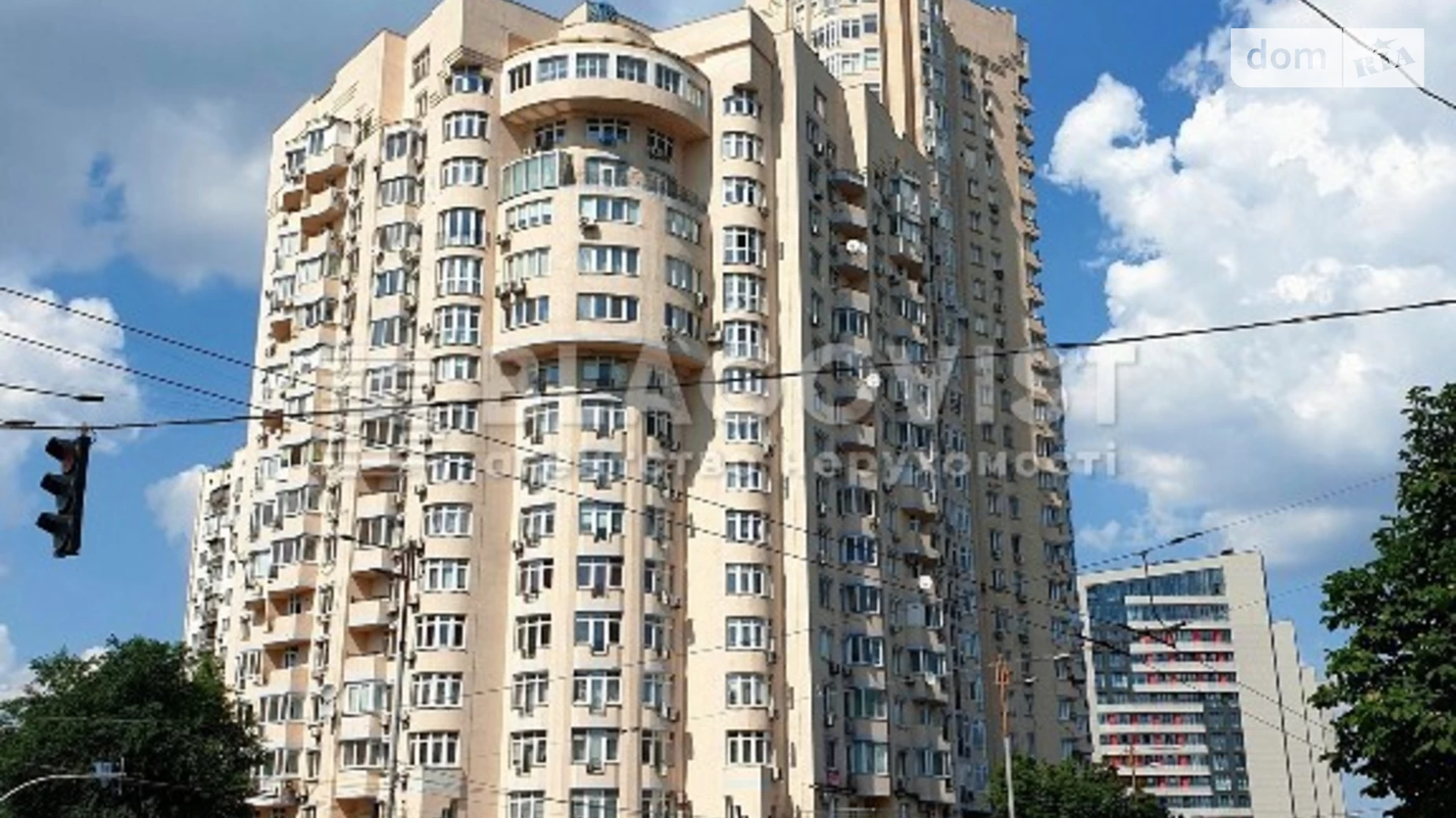 Продается 3-комнатная квартира 84 кв. м в Киеве, ул. Митрополита Василия Липковского(Урицкого), 18 - фото 2