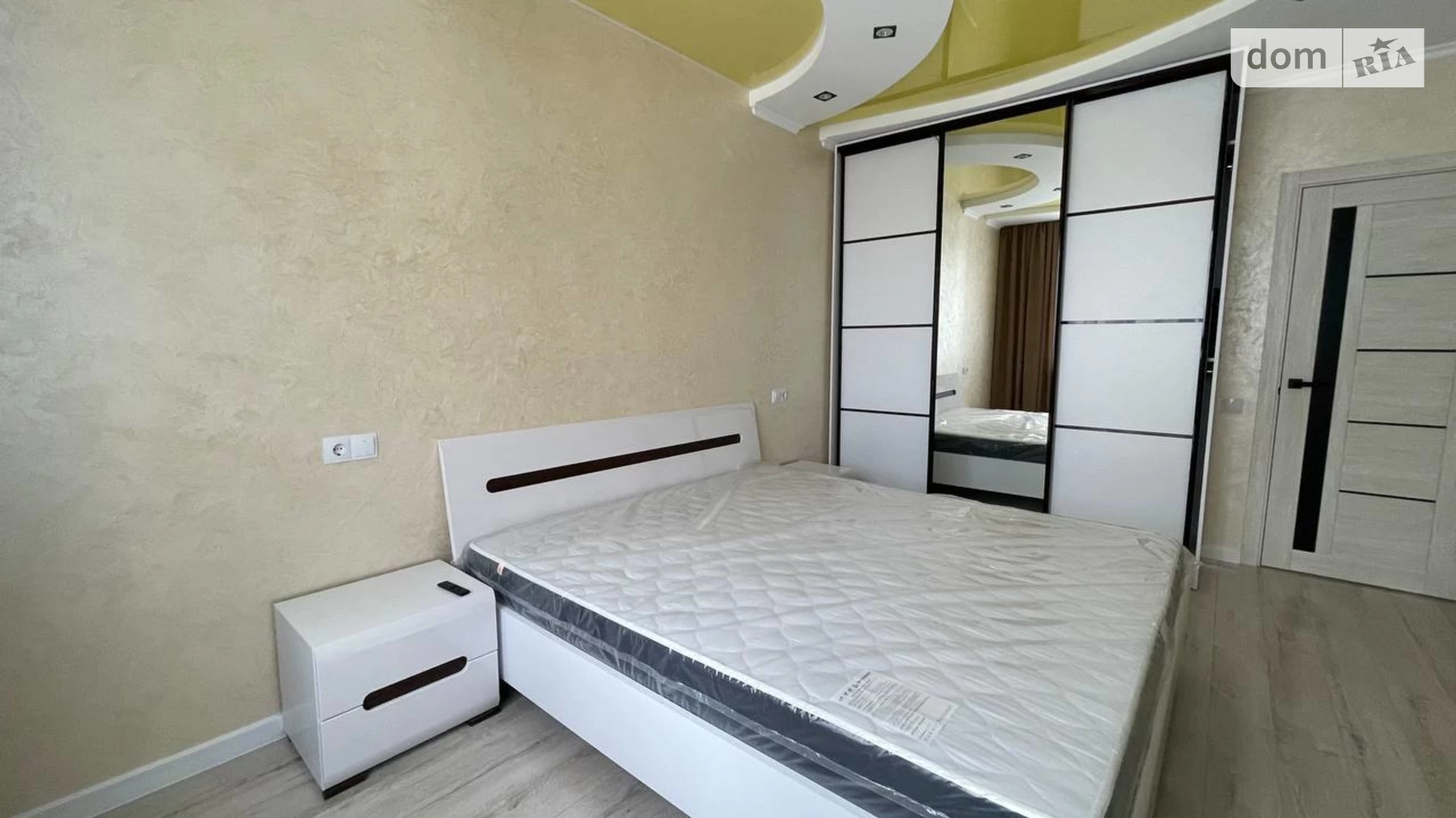 1-комнатная квартира 48 кв. м в Тернополе, ул. Чумацкая, 2 - фото 2
