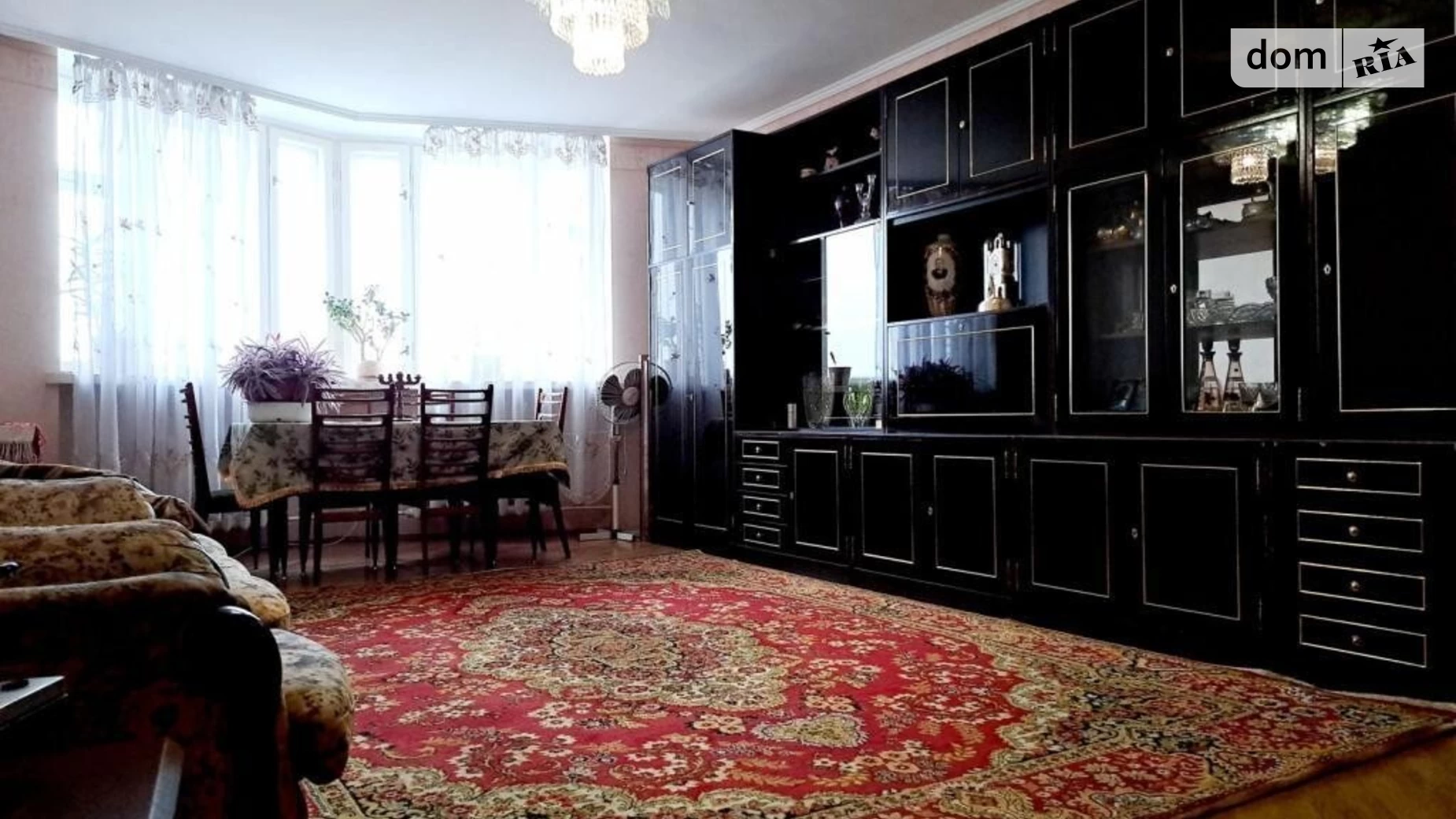 Продается 2-комнатная квартира 87 кв. м в Киеве, ул. Митрополита Андрея Шептицкого, 1В