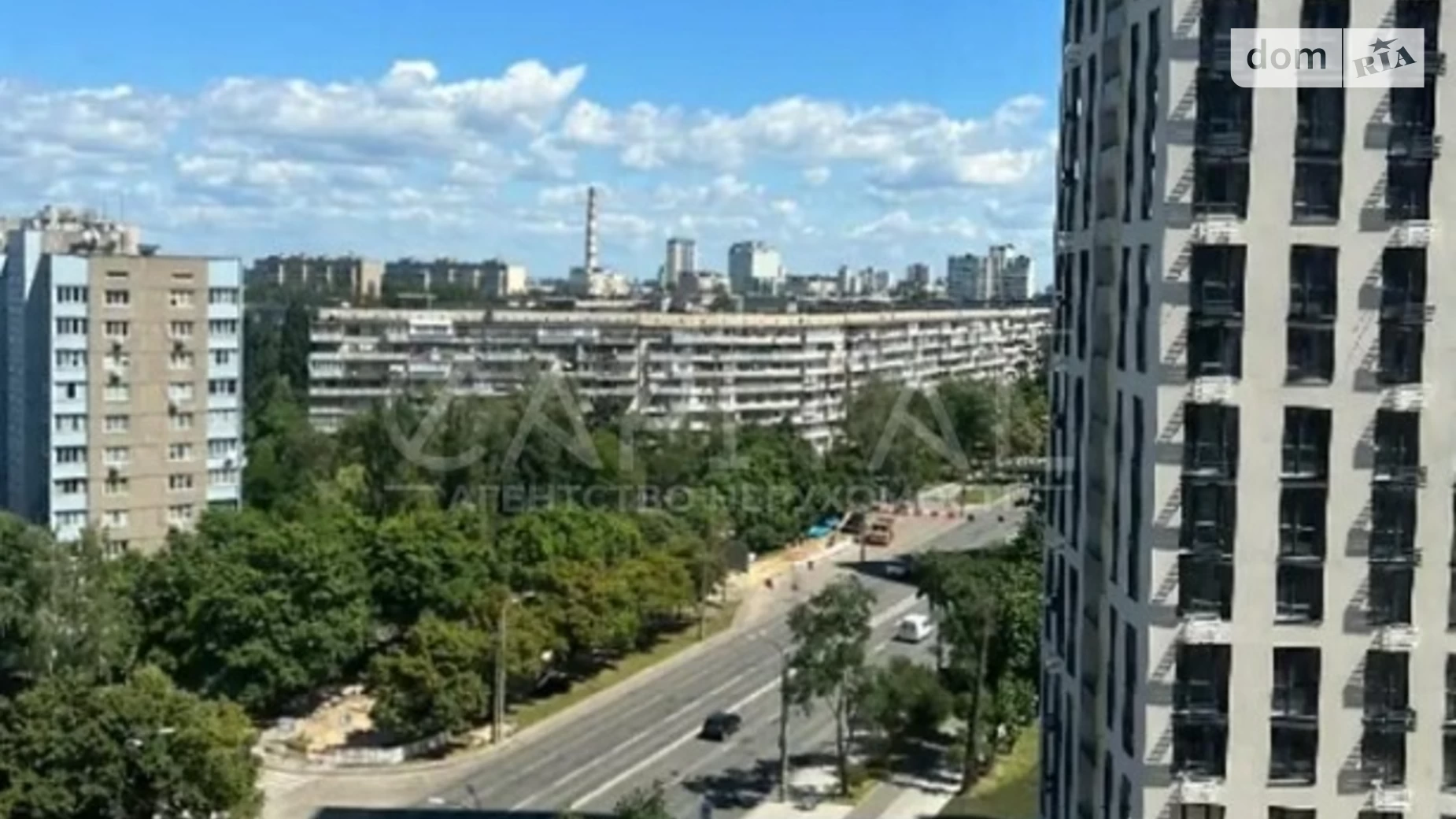 Продается 3-комнатная квартира 70 кв. м в Киеве, просп. Европейского Союза(Правды), 49