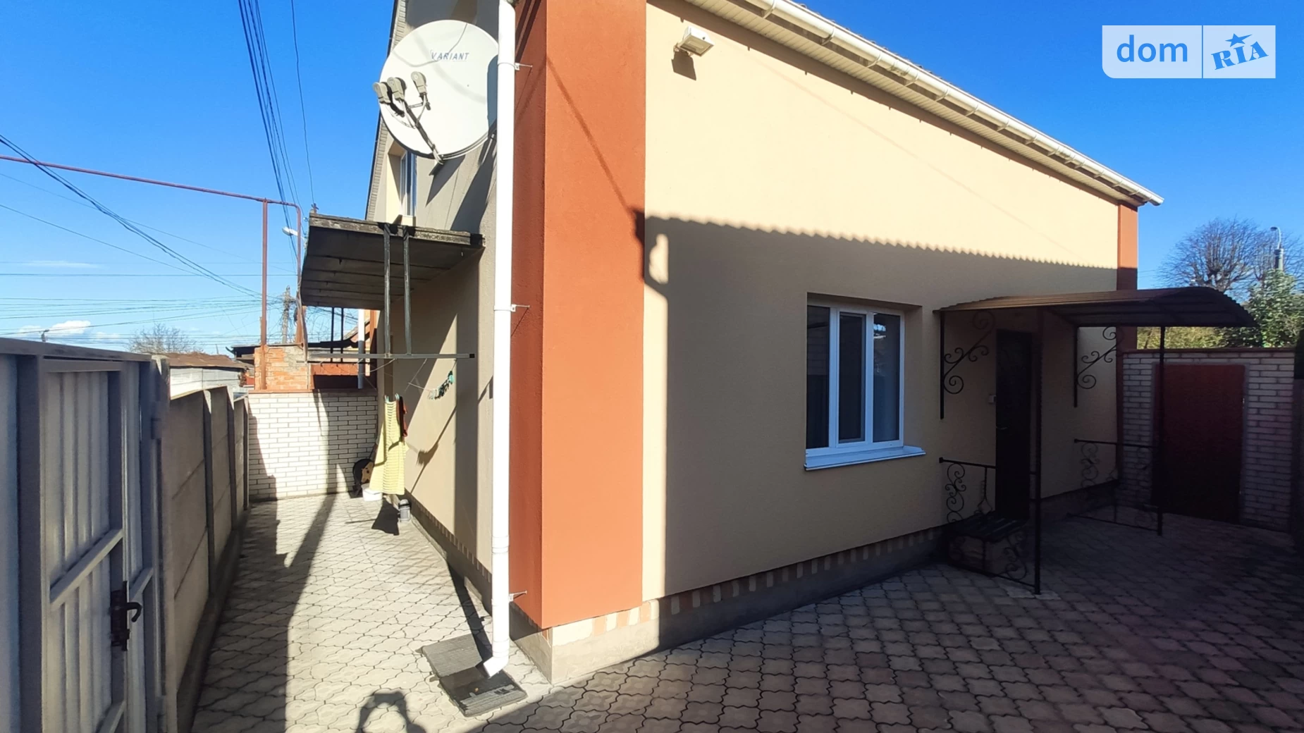 Продается дом на 2 этажа 130 кв. м с садом, цена: 119000 $ - фото 3