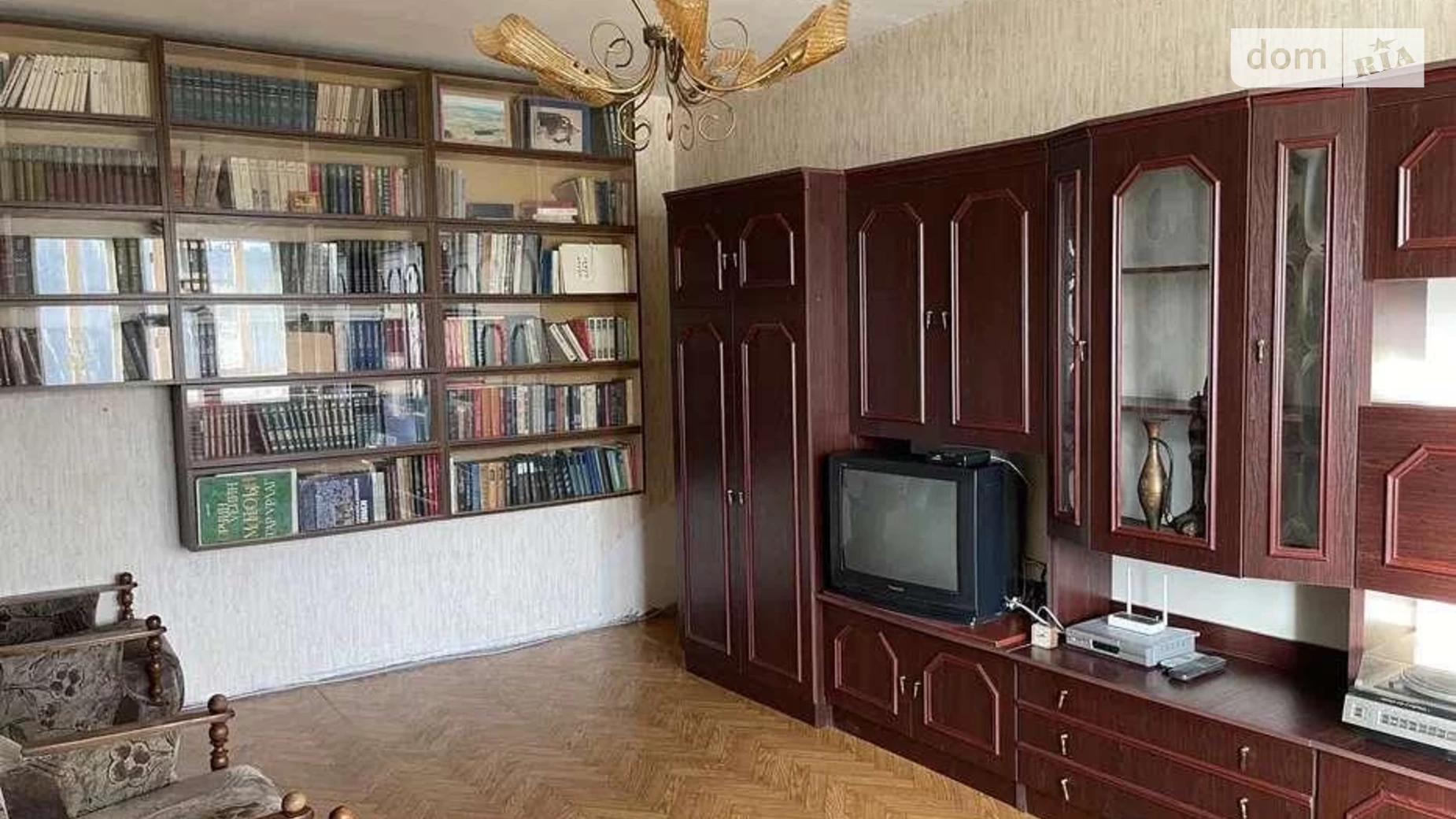 Продается 2-комнатная квартира 52 кв. м в Киеве, ул. Николая Лаврухина, 15 - фото 2