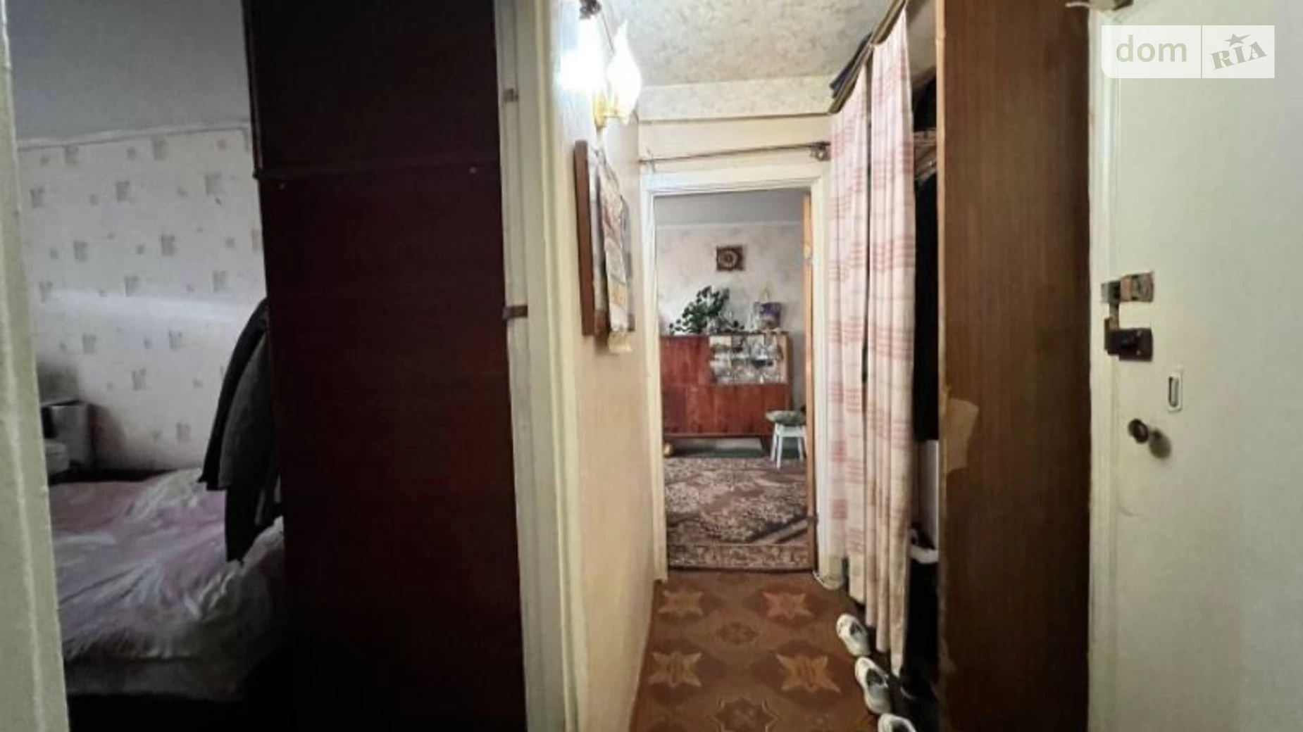Продається 2-кімнатна квартира 45.9 кв. м у Дніпрі, вул. Калинова, 72