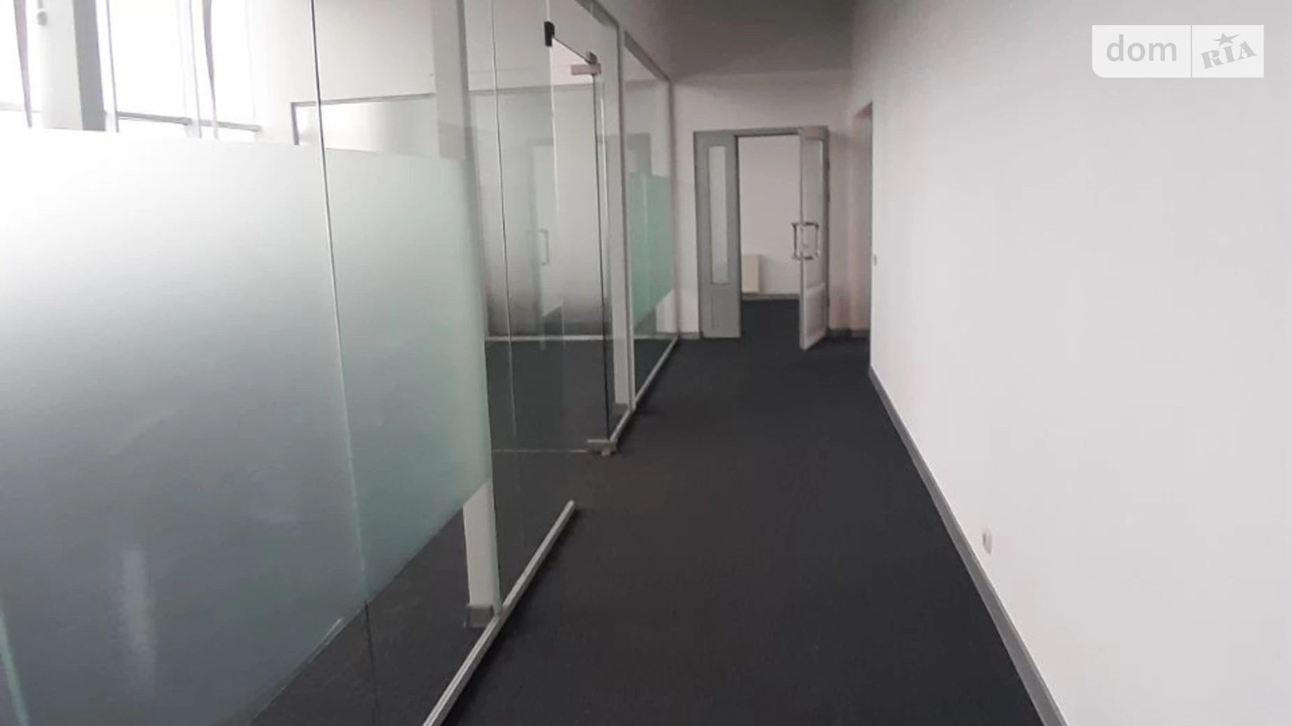 Здається в оренду офіс 236 кв. м в бізнес-центрі, цена: 151040 грн - фото 2