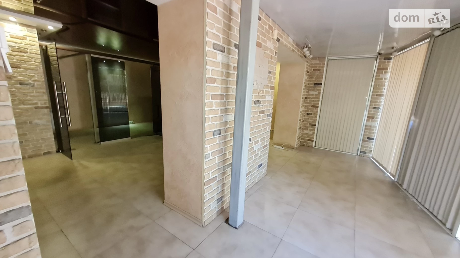 Продається офіс 43 кв. м в бізнес-центрі, цена: 35000 $ - фото 2