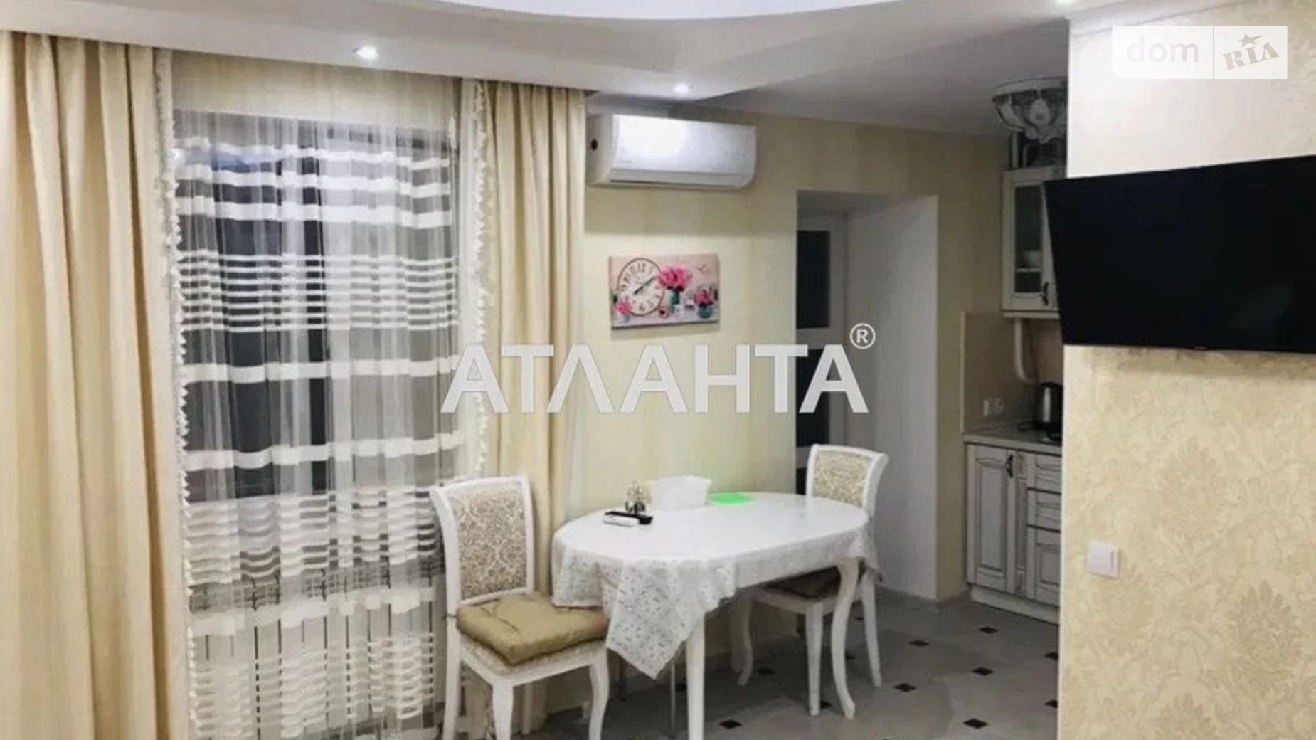 Продается 4-комнатная квартира 75 кв. м в Черноморске, ул. Корабельная - фото 2