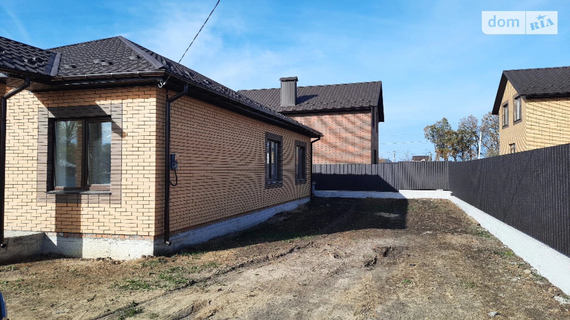 Продается одноэтажный дом 105 кв. м с камином, цена: 86000 $ - фото 2