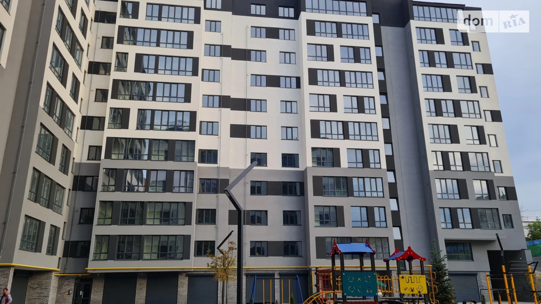 Продается 2-комнатная квартира 72.6 кв. м в Хмельницком, ул. Озерная - фото 2