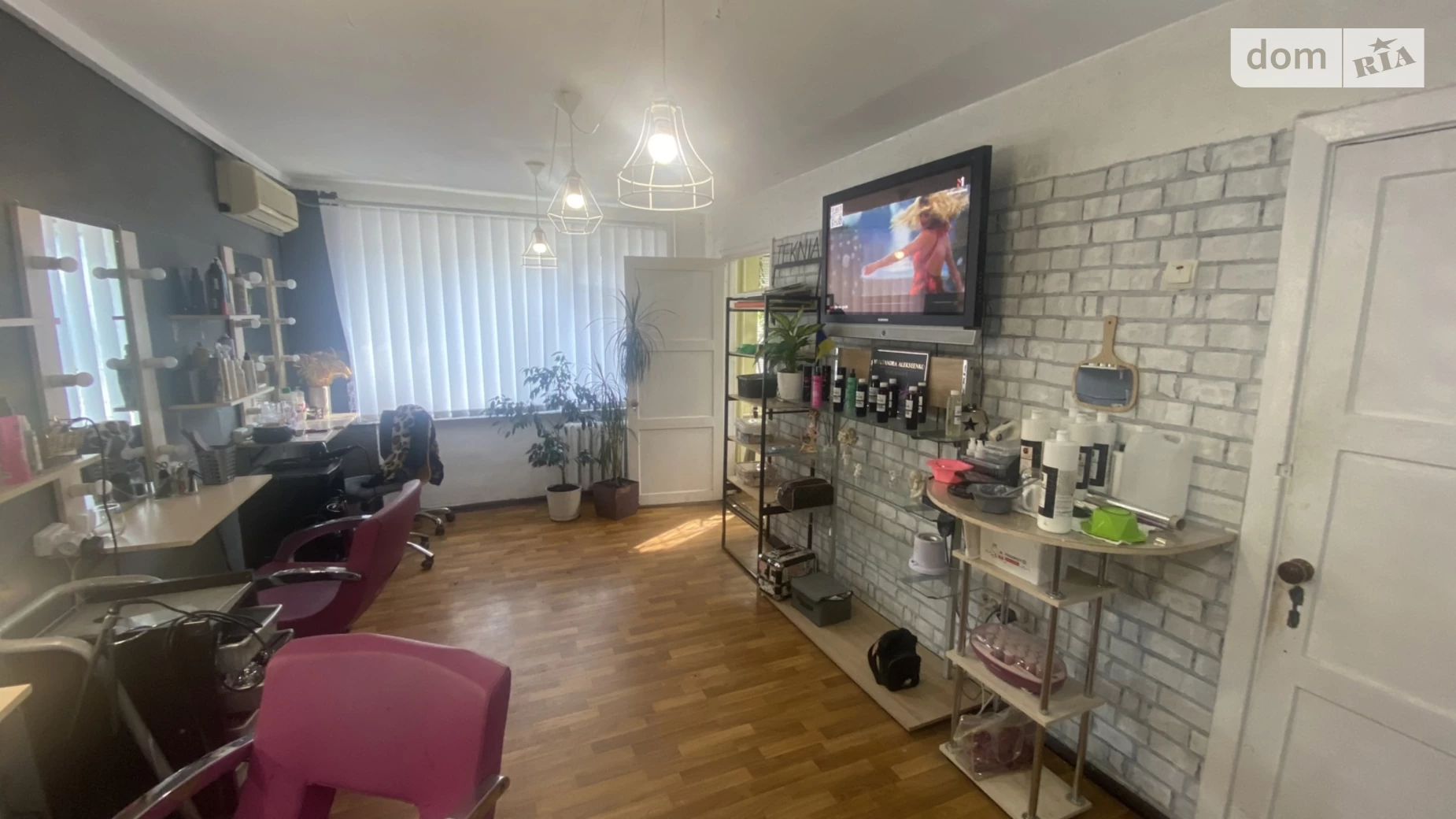 Продається офіс 295 кв. м в бізнес-центрі, цена: 69000 $ - фото 4