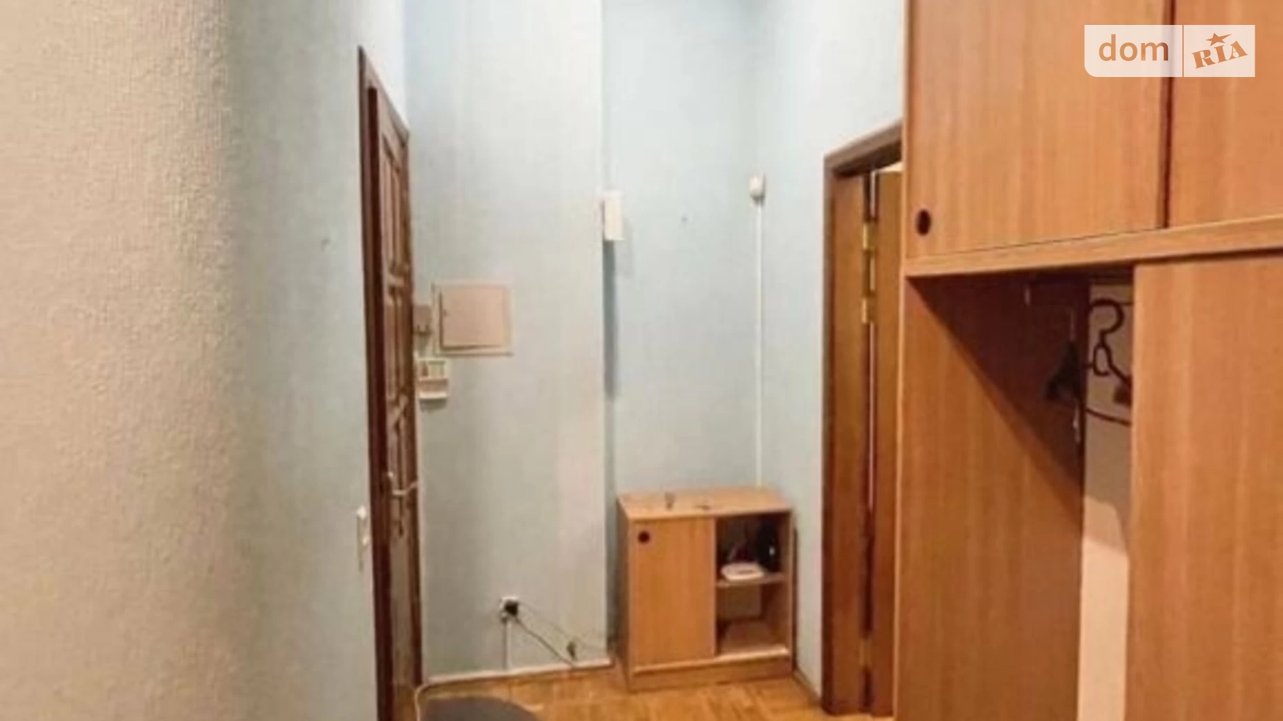 Продається 2-кімнатна квартира 68 кв. м у Києві, вул. Олеся Гончара, 90/91