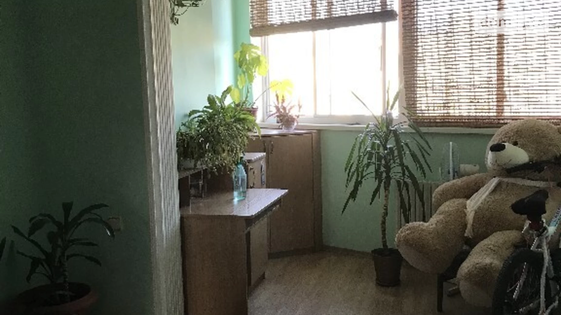 Продается 3-комнатная квартира 65 кв. м в Одессе, ул. Центральная (Люстдорф)
