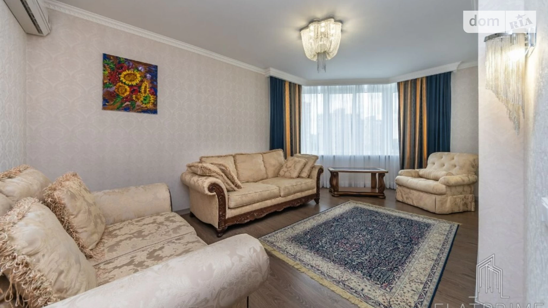 Продається 3-кімнатна квартира 94 кв. м у Києві, Харківське шосе, 152