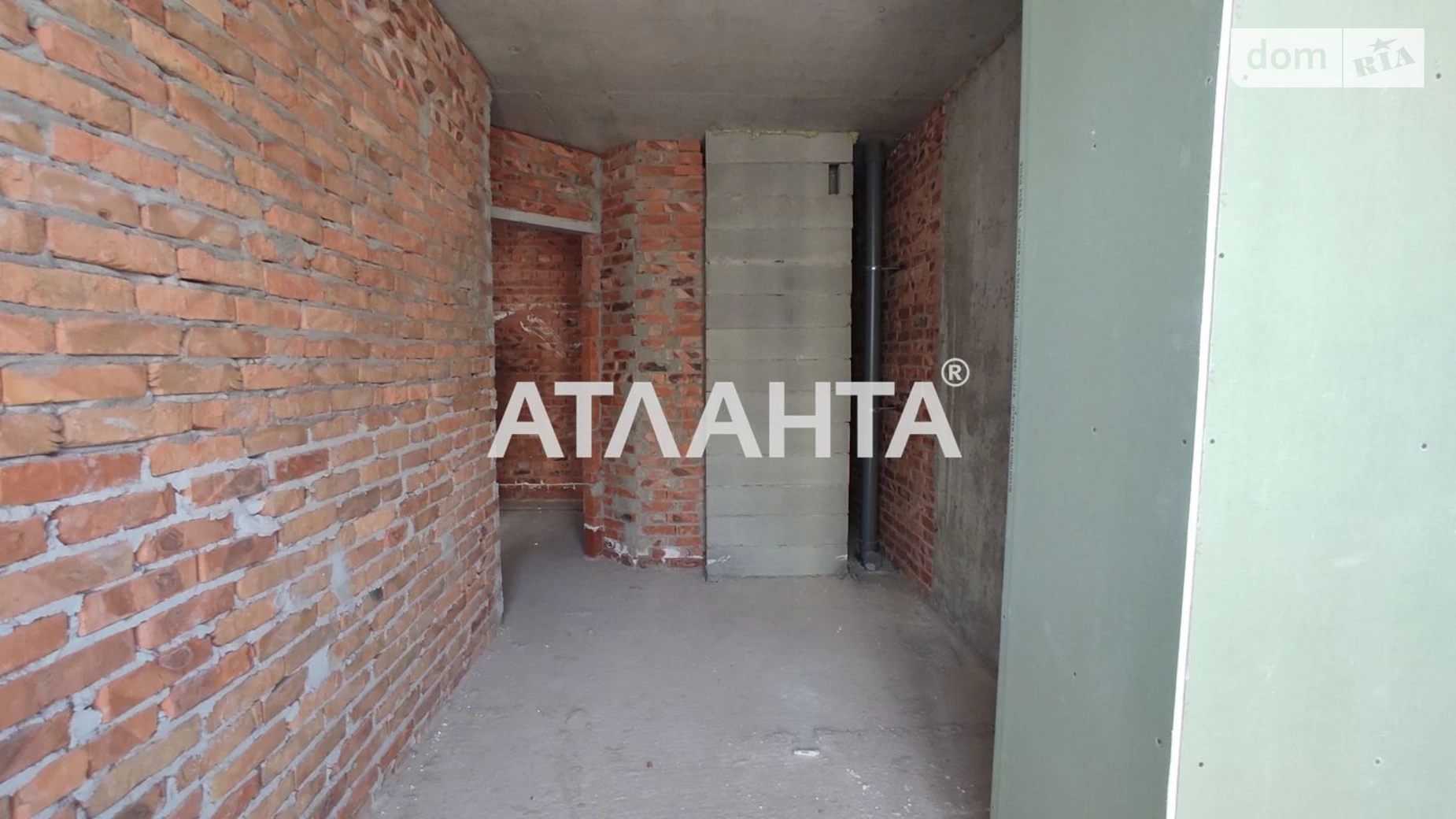 Продается 1-комнатная квартира 33 кв. м в Крюковщине, ул. Богуславская