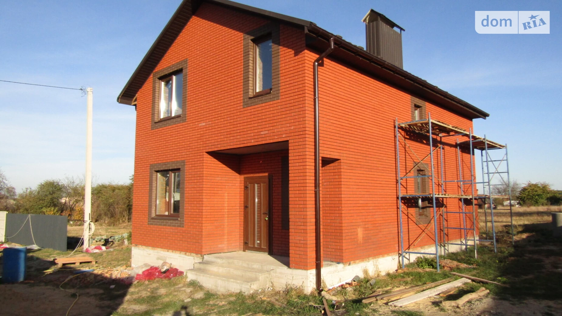 Продается дом на 2 этажа 120 кв. м с бассейном, цена: 82000 $ - фото 4