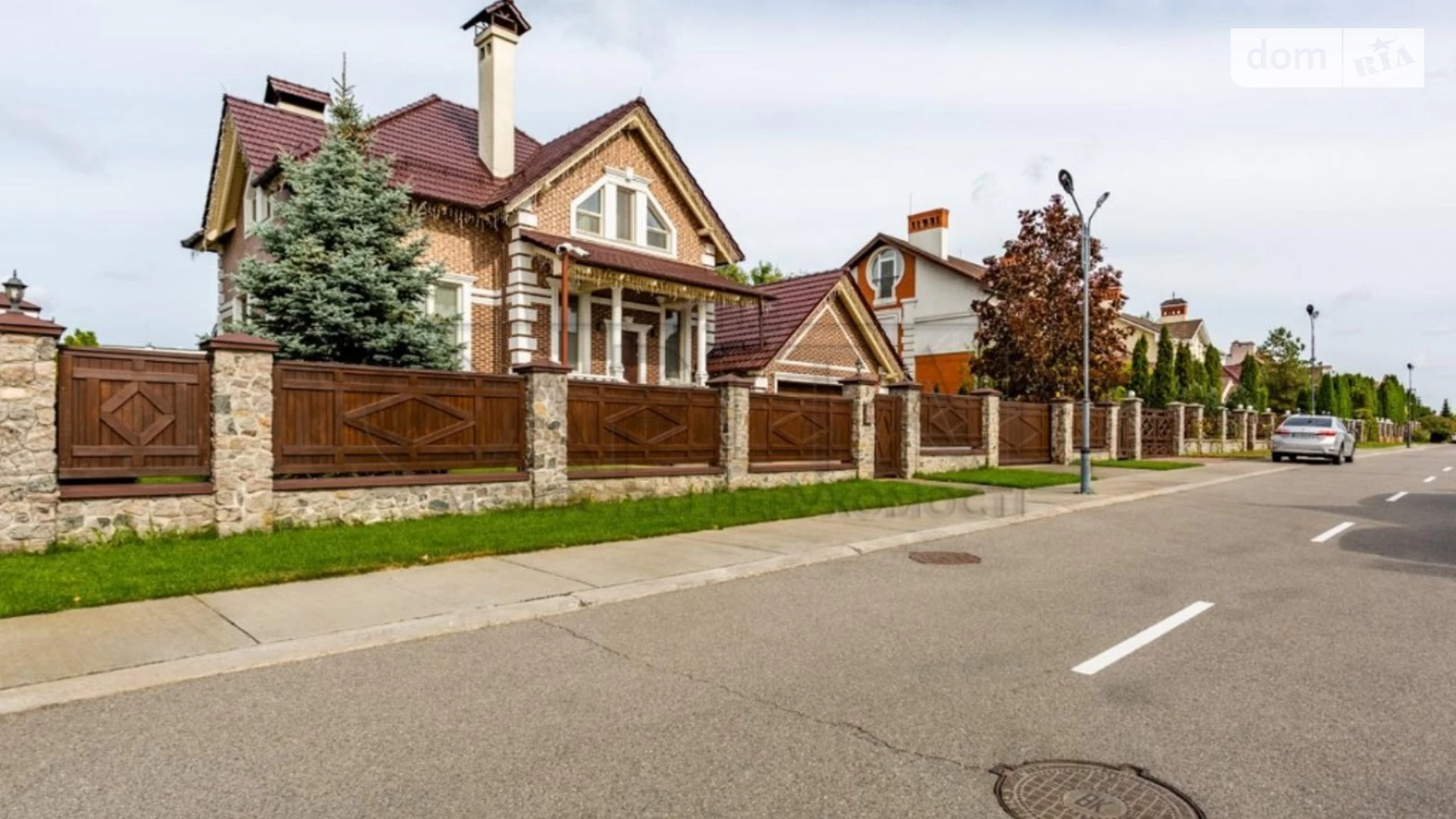 Продається будинок 2 поверховий 427.7 кв. м з каміном, цена: 1400000 $ - фото 3